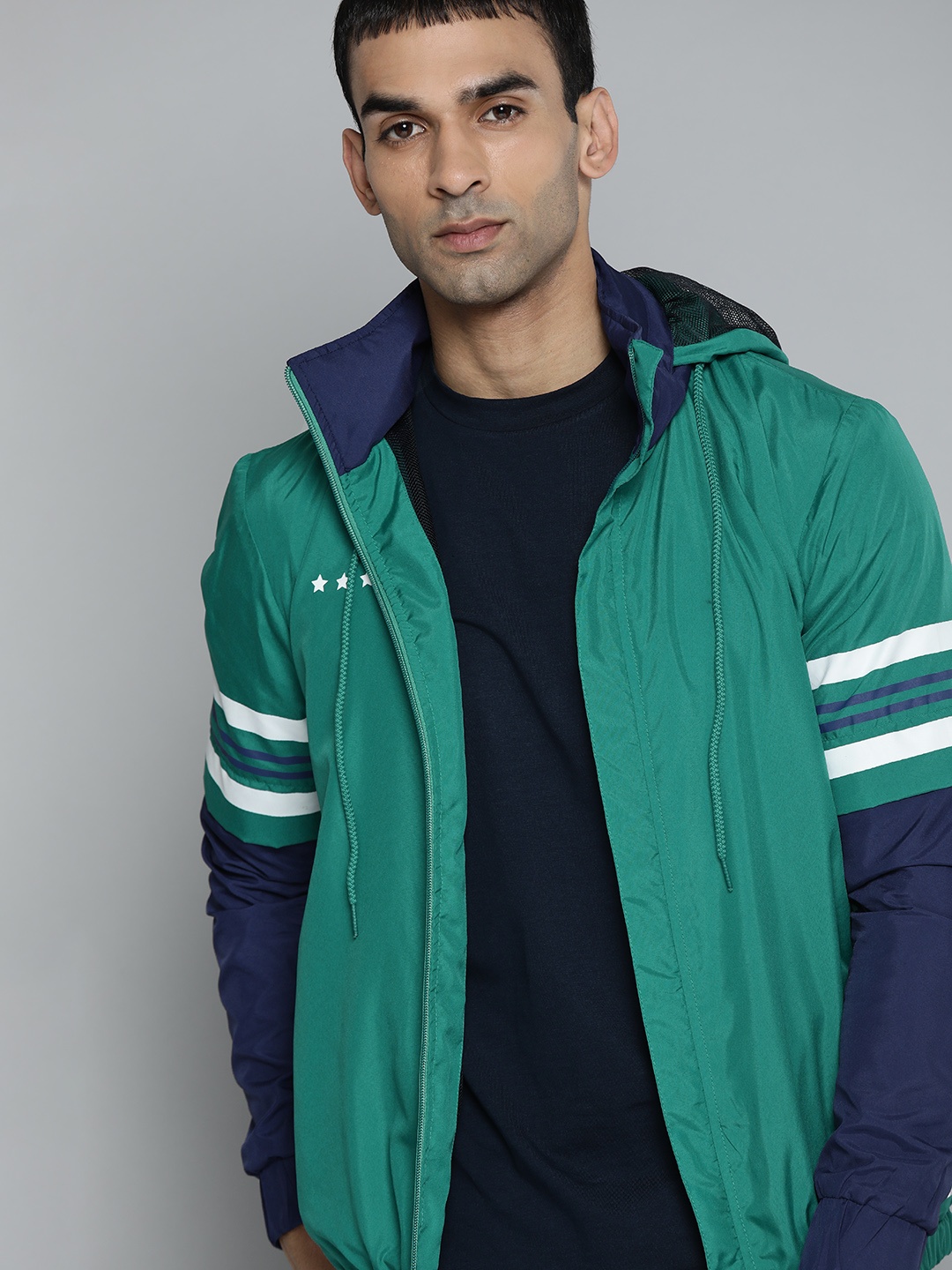 HRX By Hrithik Roshan Basketball Men Ivy & Medieval Blue Packable Colourblock Jackets, Green
HRX By Hrithik Roshan Basketball Men Ivy & Medieval Blue Packable Colourblock Jackets, Green