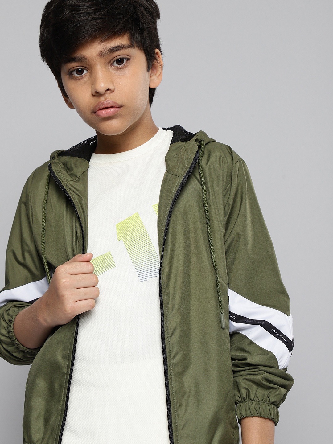 HRX By Hrithik Roshan U-17 Lifestyle Boys Kombu Green Rapid-Dry Colourblock Jackets, Olive
HRX By Hrithik Roshan U-17 Lifestyle Boys Kombu Green Rapid-Dry Colourblock Jackets, Olive