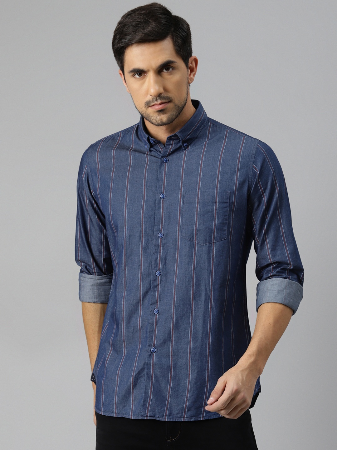 VAN HEUSEN DENIM LABS Men Navy Blue & Maroon Slim Fit Striped Pure Cotton Casual Shirt
VAN HEUSEN DENIM LABS Men Navy Blue & Maroon Slim Fit Striped Pure Cotton Casual Shirt