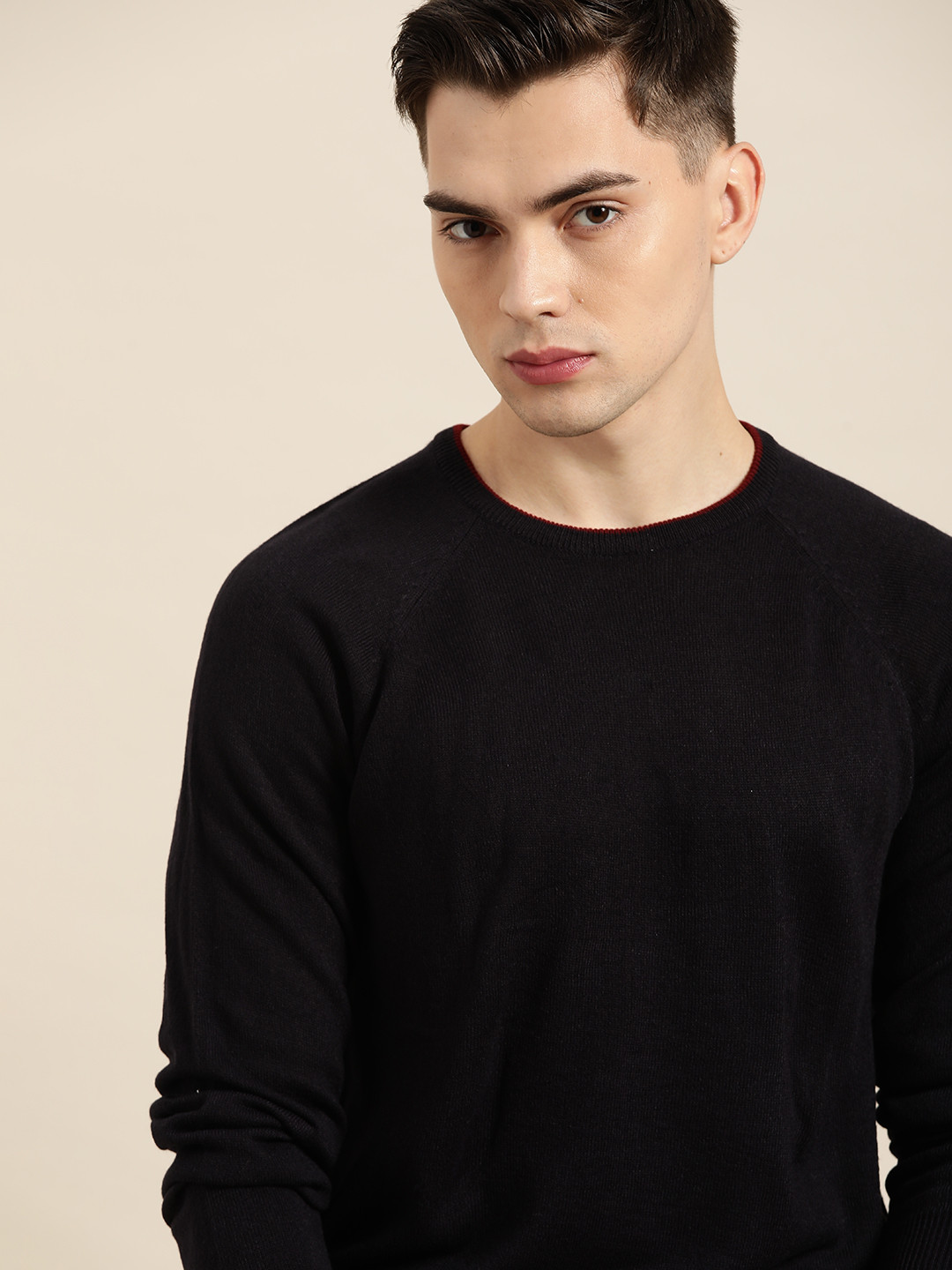 INVICTUS Men Black Solid Pullover
INVICTUS Men Black Solid Pullover