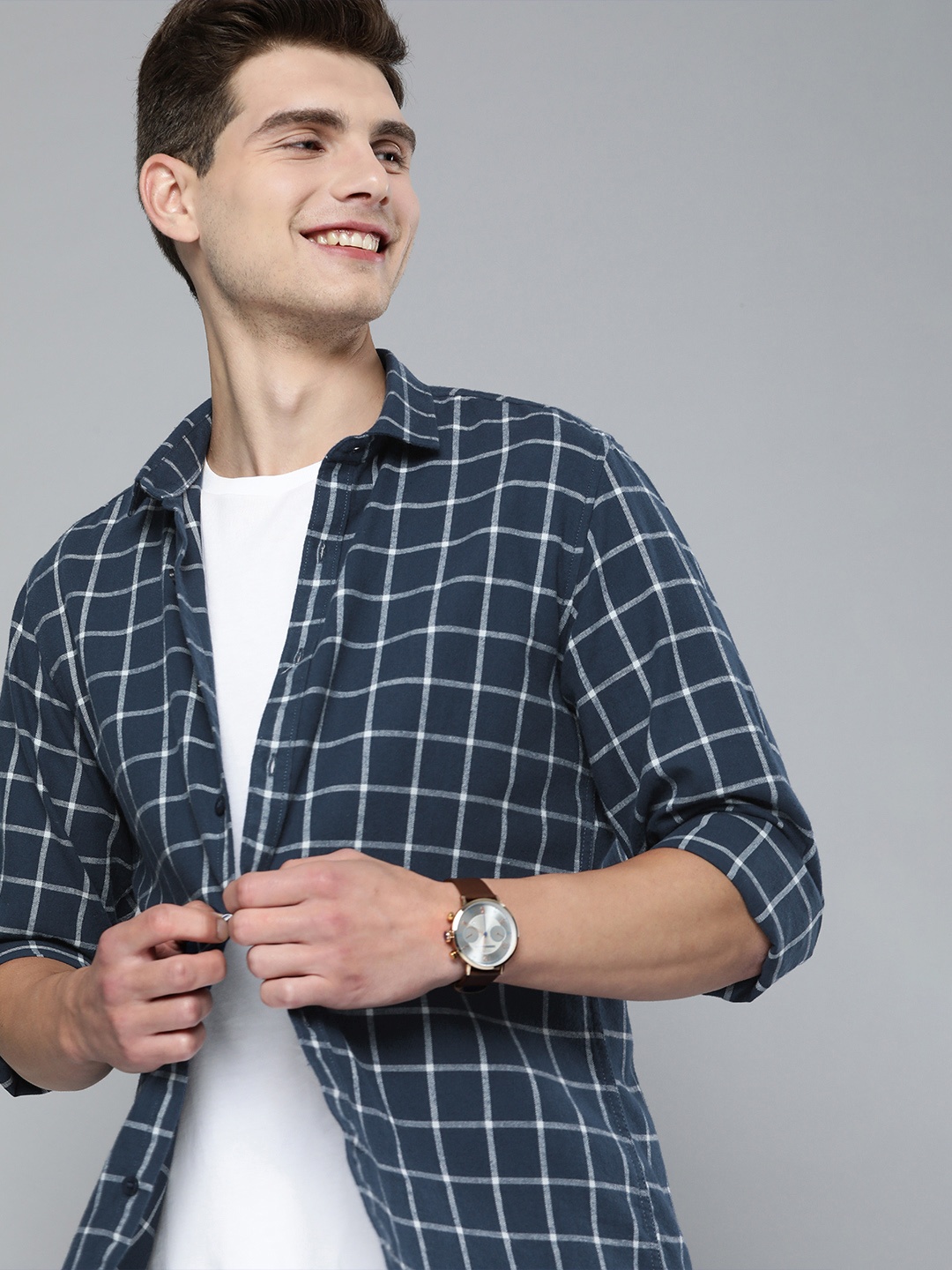 Mast & Harbour Men Navy Blue Slim Fit Windowpane Checked Opaque Pure Cotton Casual Shirt
Mast & Harbour Men Navy Blue Slim Fit Windowpane Checked Opaque Pure Cotton Casual Shirt