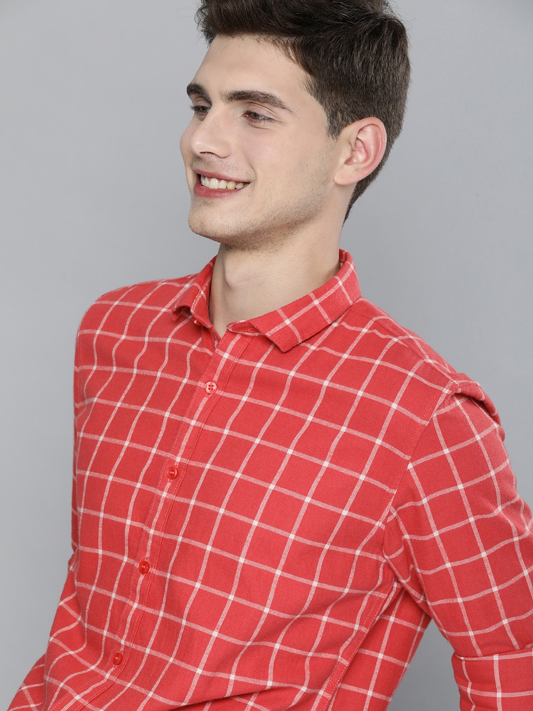 Mast & Harbour Men Pink Slim Fit Windowpane Checked Opaque Pure Cotton Casual Shirt
Mast & Harbour Men Pink Slim Fit Windowpane Checked Opaque Pure Cotton Casual Shirt