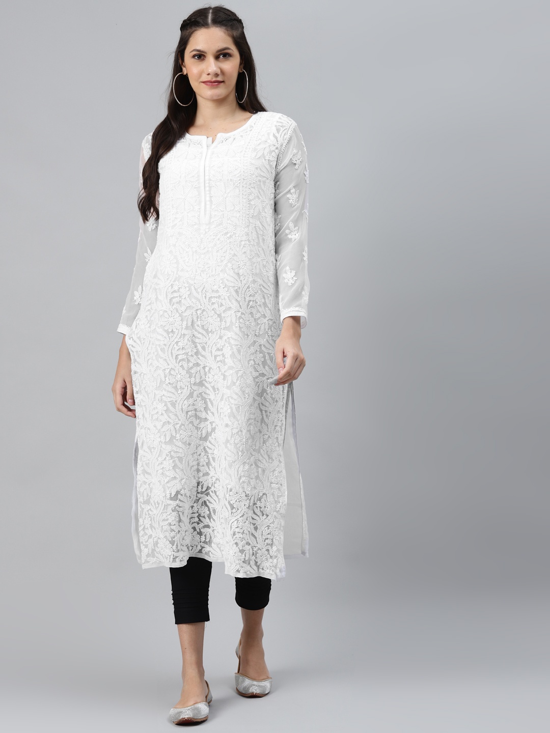 ADA Women White Ethnic Motifs Embroidered Chikankari Handloom Kurta with Trousers & Inner
ADA Women White Ethnic Motifs Embroidered Chikankari Handloom Kurta with Trousers & Inner