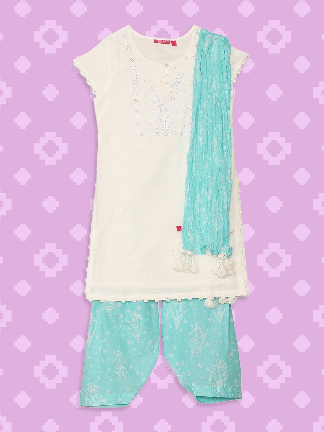 Biba Girls Off White Ethnic Motifs Embroidered Layered Kurta with Salwar & With Dupatta
Biba Girls Off White Ethnic Motifs Embroidered Layered Kurta with Salwar & With Dupatta