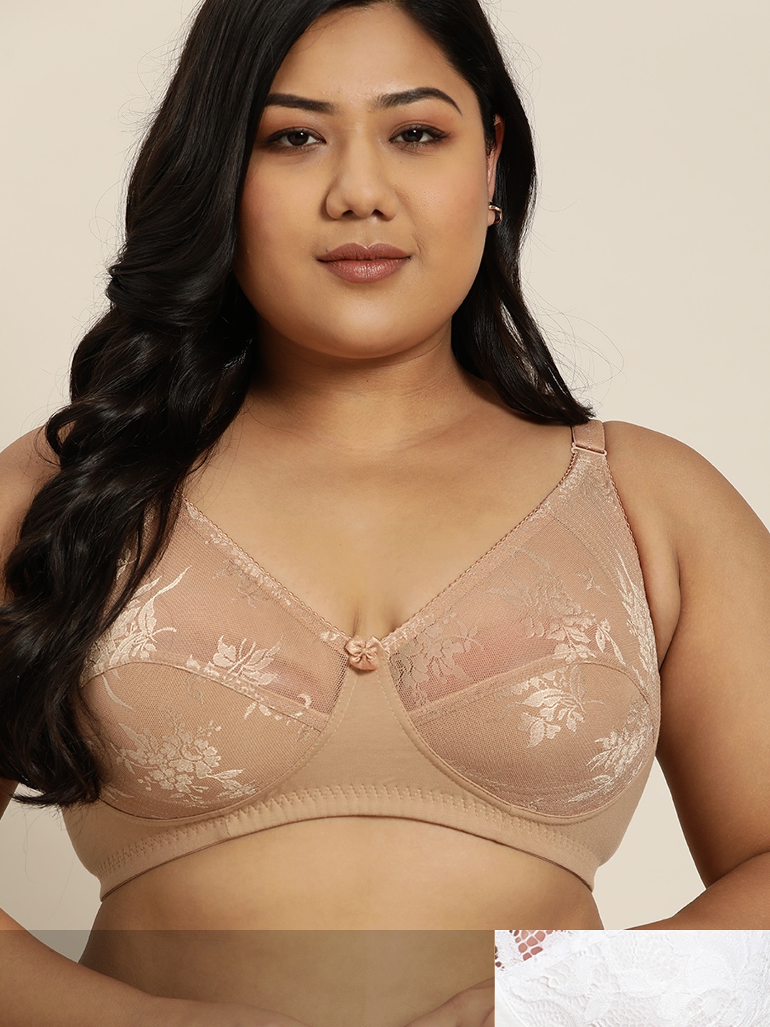 Sztori Women Plus Size Beige & White Pack of 2 Everyday Lace Bra SZ-BRA-708G/SZ-BRA-705A
Sztori Women Plus Size Beige & White Pack of 2 Everyday Lace Bra SZ-BRA-708G/SZ-BRA-705A