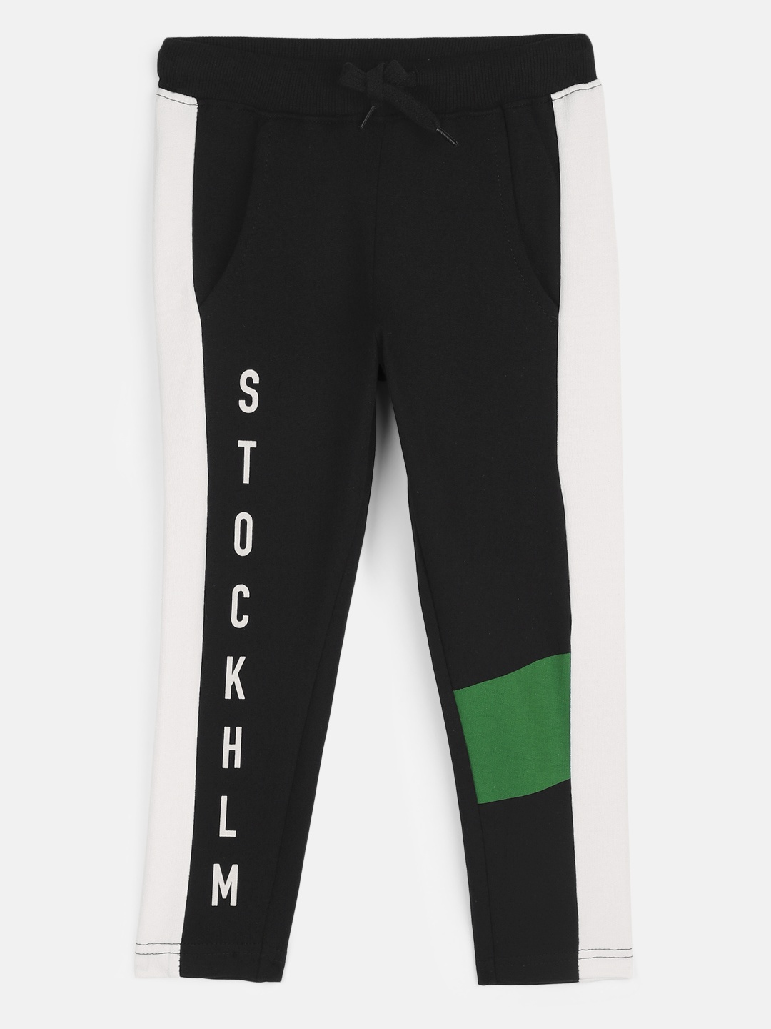 HERE&NOW Boys Black & White Printed Colourblocked Pure Cotton Regular Fit Track Pants
HERE&NOW Boys Black & White Printed Colourblocked Pure Cotton Regular Fit Track Pants
