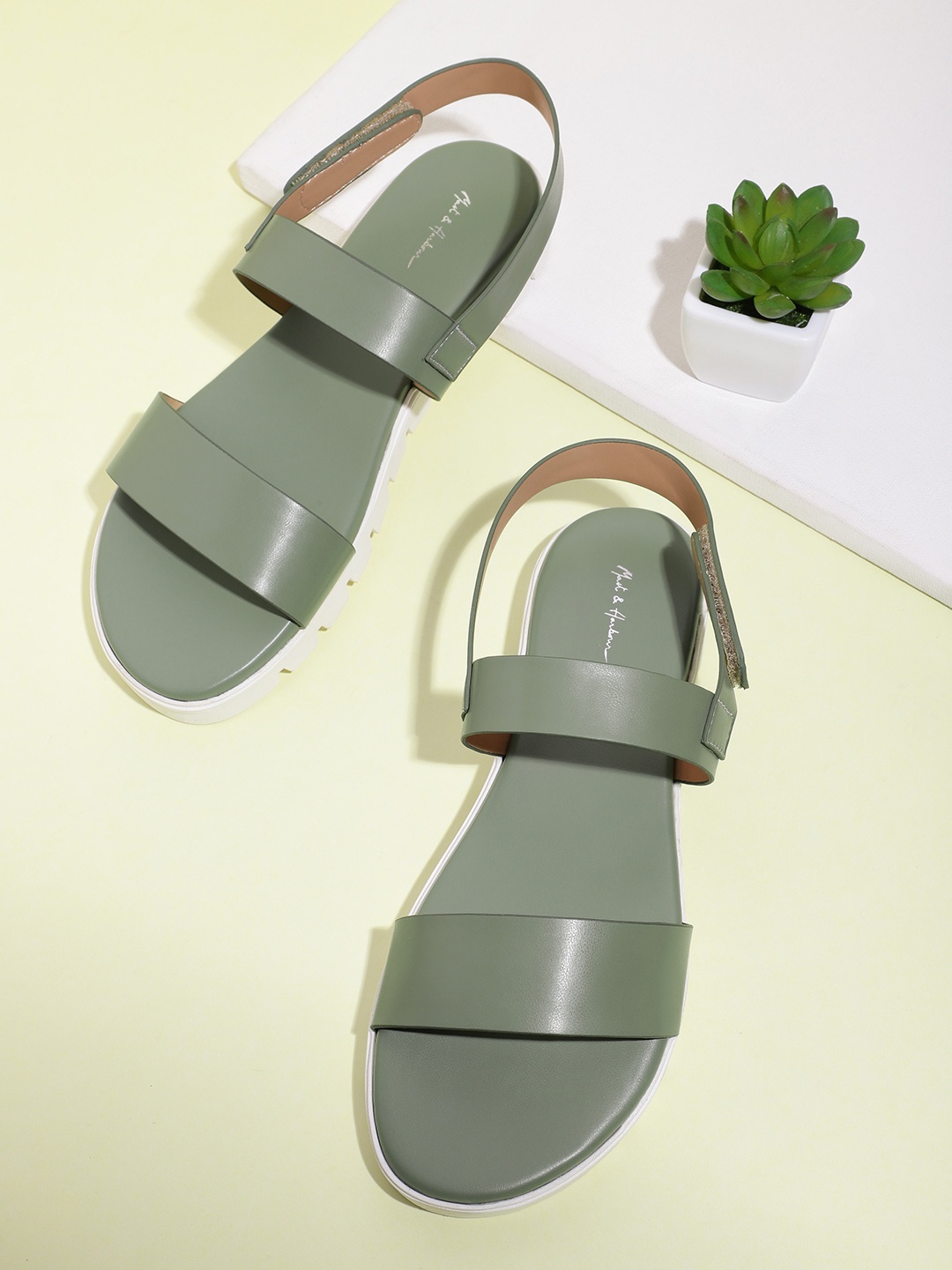 Mast & Harbour Women Green Solid Open Toe Flats