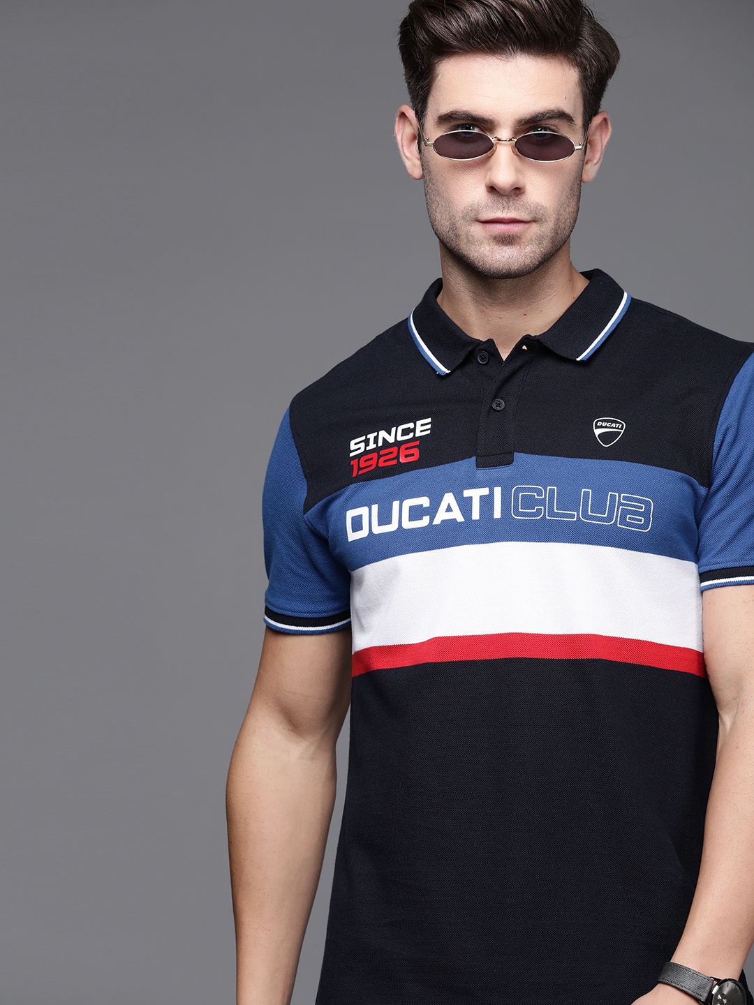 Ducati Men Navy Blue White Pure Cotton Brand Logo Striped Polo Collar Pure Cotton T-shirt
Ducati Men Navy Blue White Pure Cotton Brand Logo Striped Polo Collar Pure Cotton T-shirt