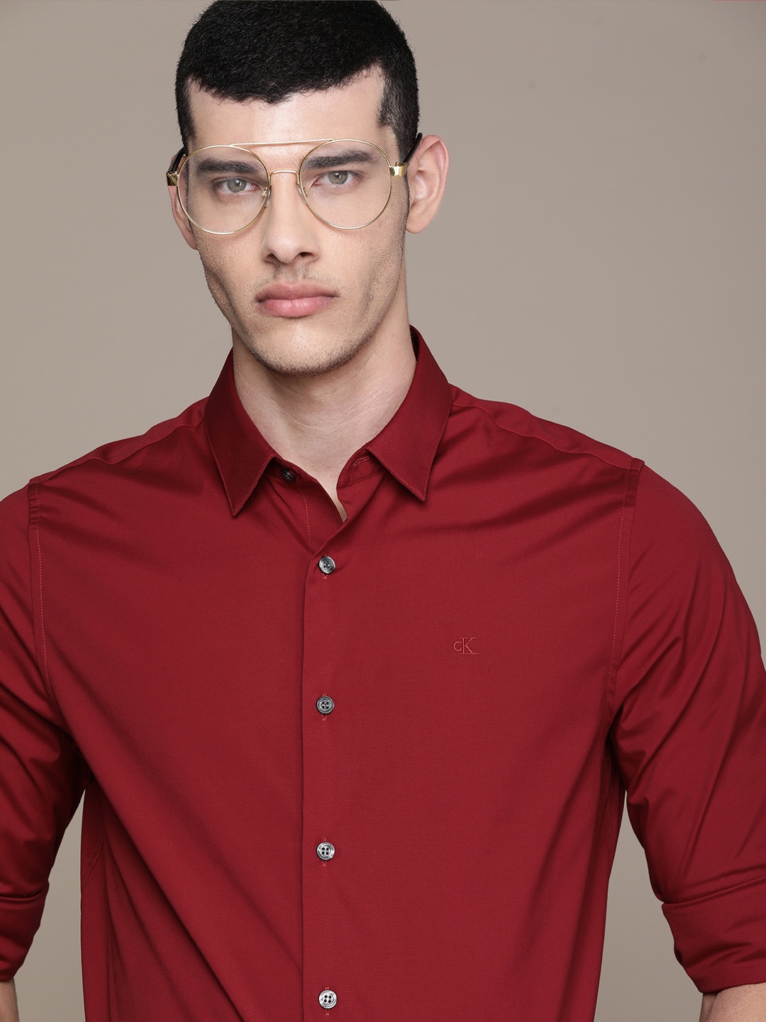 Calvin Klein Jeans Men Maroon Solid Slim Fit Casual Shirt