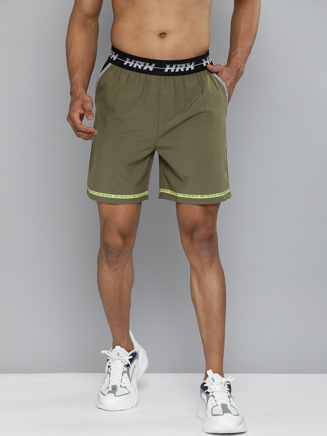 HRX By Hrithik Roshan Running Men Brunt Olive & Jet Black Rapid-Dry Colourblock Shorts
HRX By Hrithik Roshan Running Men Brunt Olive & Jet Black Rapid-Dry Colourblock Shorts