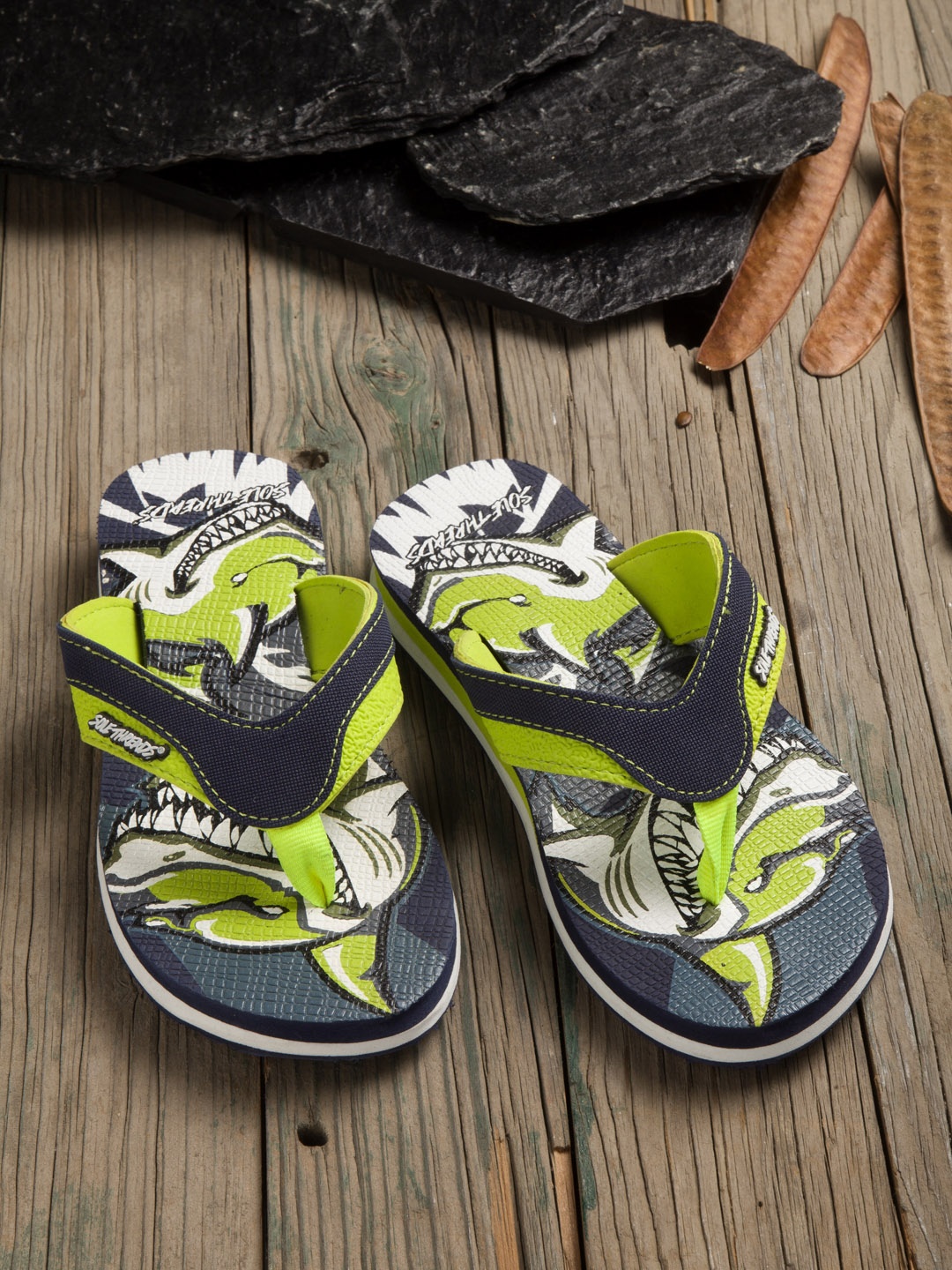 Solethreads Kids Sea Green & Black Printed Thong Flip Flops
