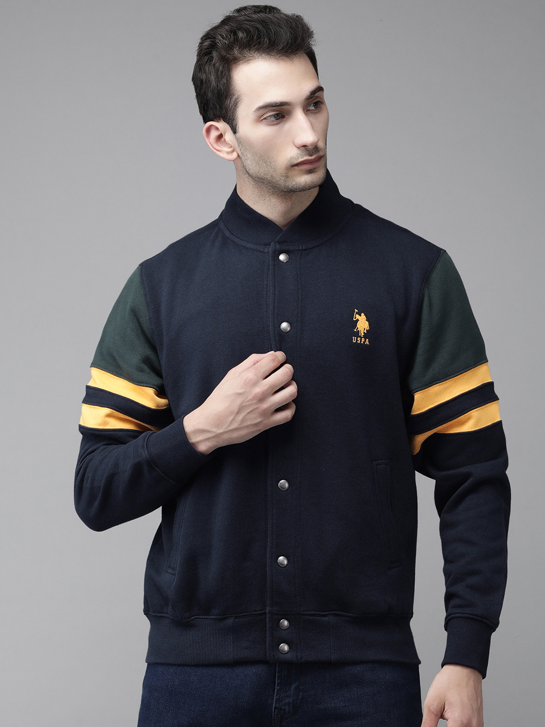 U S Polo Assn Men Navy Blue Sweatshirt with Striped Sleeves
U S Polo Assn Men Navy Blue Sweatshirt with Striped Sleeves