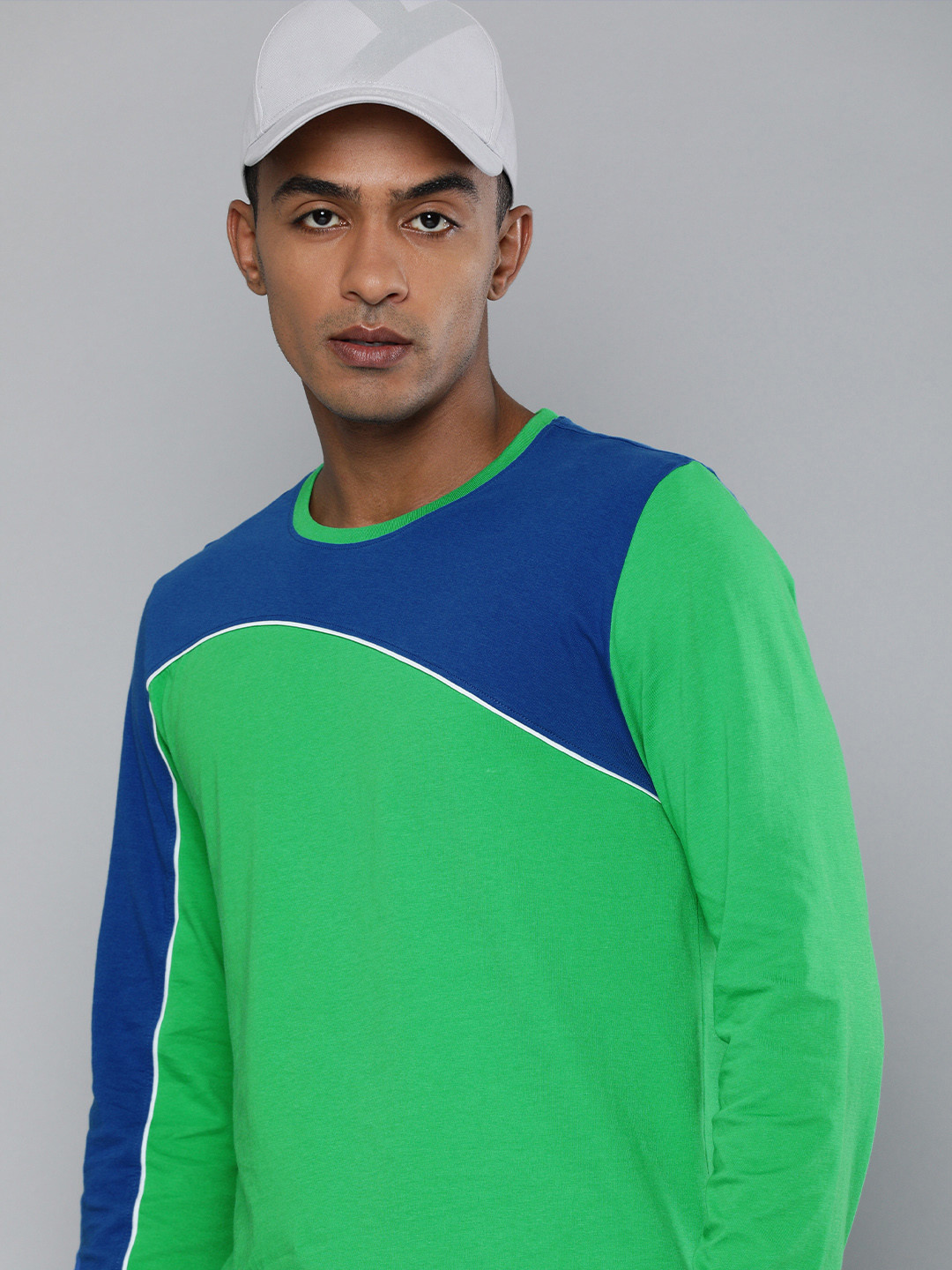 HRX By Hrithik Roshan Lifestyle Men Green & Blue Bio-Wash Colourblocked T-shirts
HRX By Hrithik Roshan Lifestyle Men Green & Blue Bio-Wash Colourblocked T-shirts