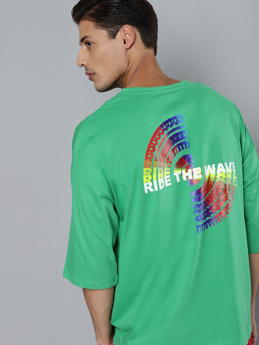HRX By Hrithik Roshan Lifestyle Men Kelly green Bio-Wash Typography Pure Cotton T-shirts
HRX By Hrithik Roshan Lifestyle Men Kelly green Bio-Wash Typography Pure Cotton T-shirts