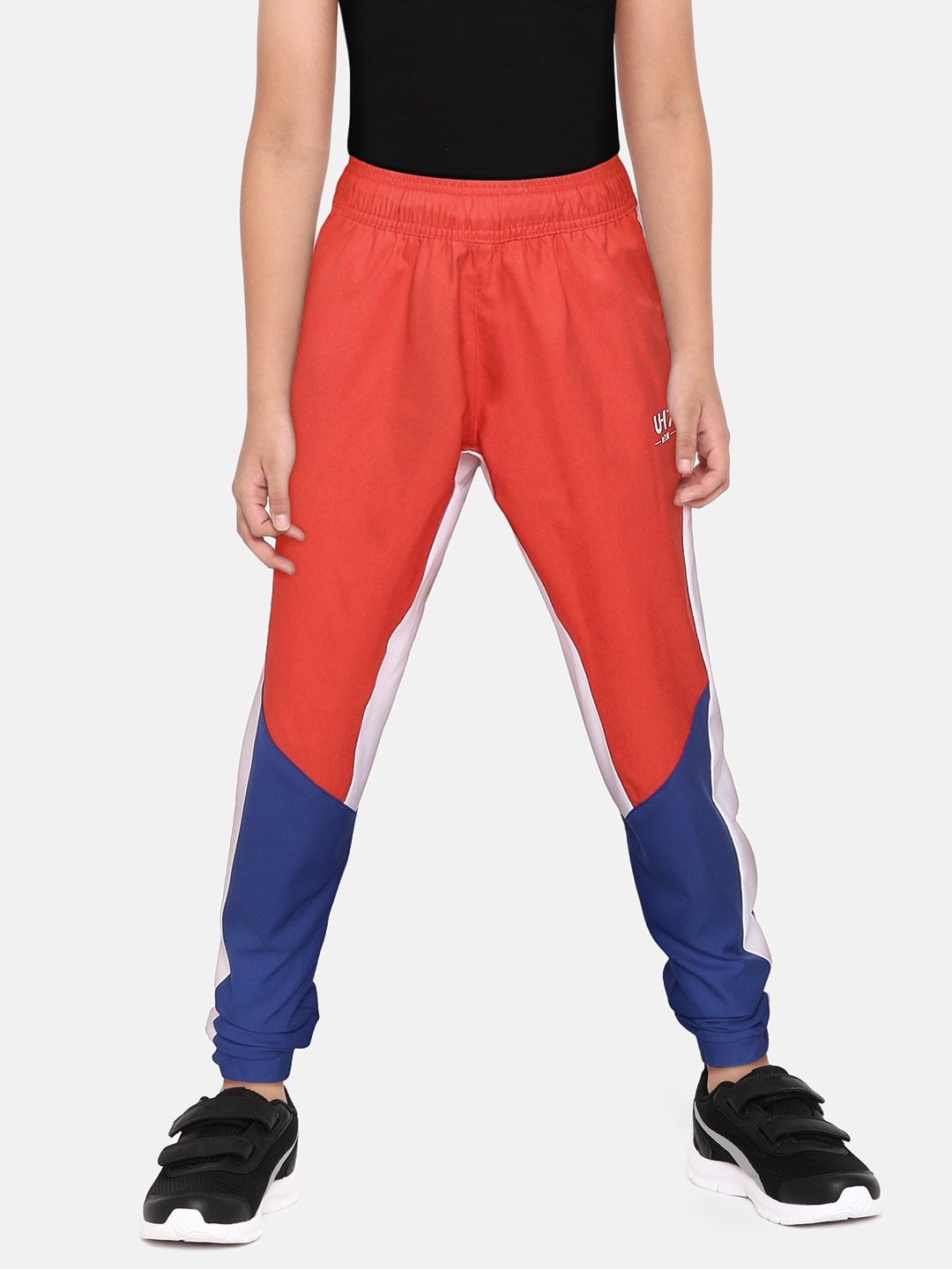 HRX by Hrithik Roshan U-17 Lifestyle Boys High Risk Red Rapid-Dry Colourblocked Joggers
HRX by Hrithik Roshan U-17 Lifestyle Boys High Risk Red Rapid-Dry Colourblocked Joggers