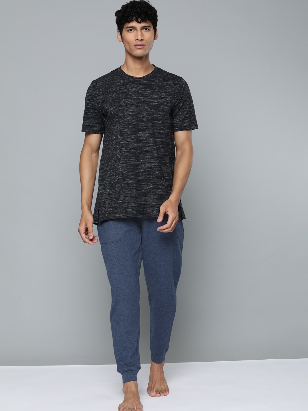 HRX By Hrithik Roshan Yoga Men Navy Melange Organic Cotton Sustainable Track Pants, Navy blue
HRX By Hrithik Roshan Yoga Men Navy Melange Organic Cotton Sustainable Track Pants, Navy blue