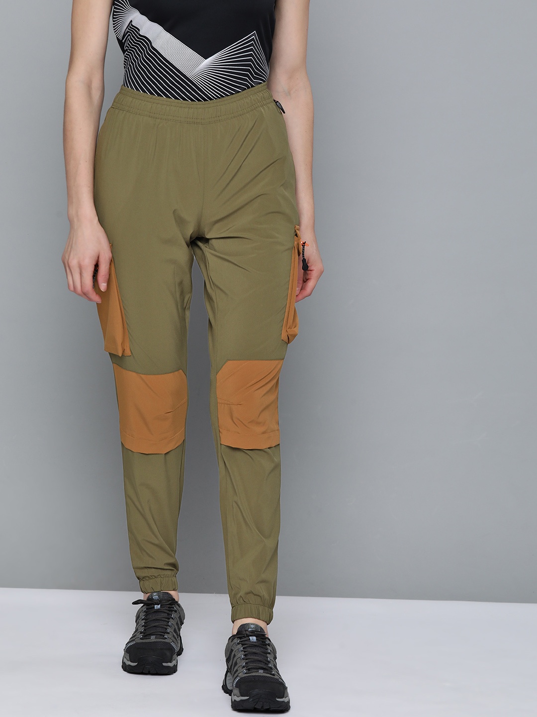 HRX by Hrithik Roshan Outdoor Women Uniform Green Rapid-Dry Colourblock Joggers, Olive
HRX by Hrithik Roshan Outdoor Women Uniform Green Rapid-Dry Colourblock Joggers, Olive