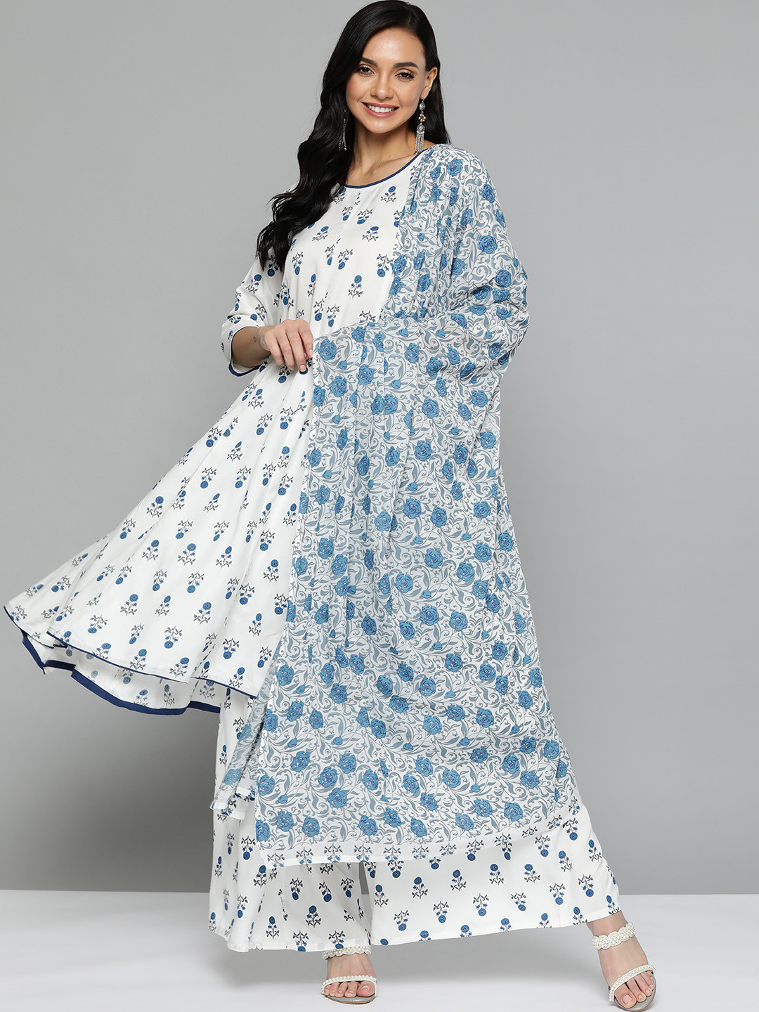 HERE&NOW Women White Ethnic Motifs Printed Cotton Panelled Kurta with Sharara & Dupatta
HERE&NOW Women White Ethnic Motifs Printed Cotton Panelled Kurta with Sharara & Dupatta