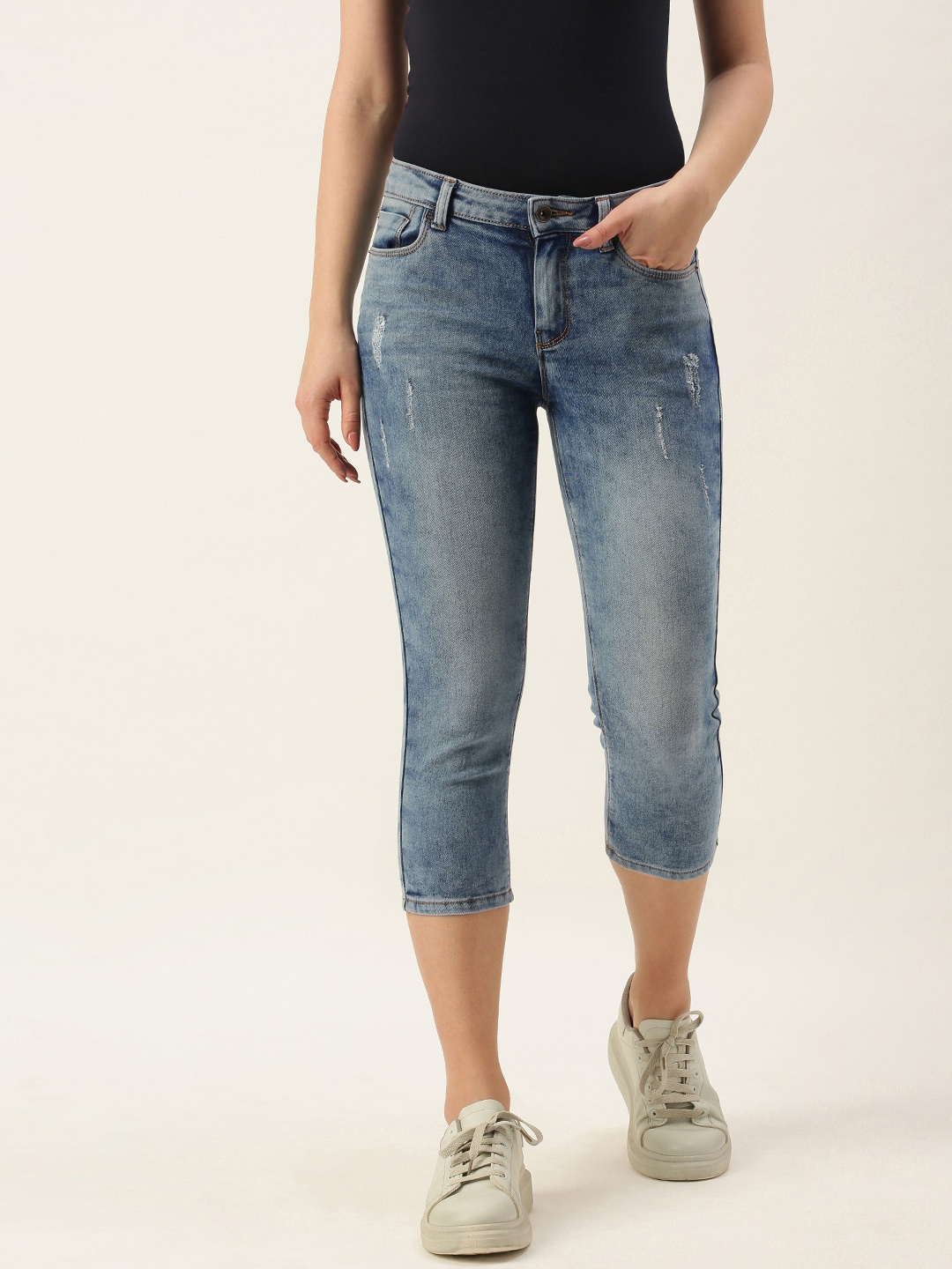Flying Machine Women Blue Skinny Fit Mildly Distressed Heavy Fade Stretchable Jeans
Flying Machine Women Blue Skinny Fit Mildly Distressed Heavy Fade Stretchable Jeans