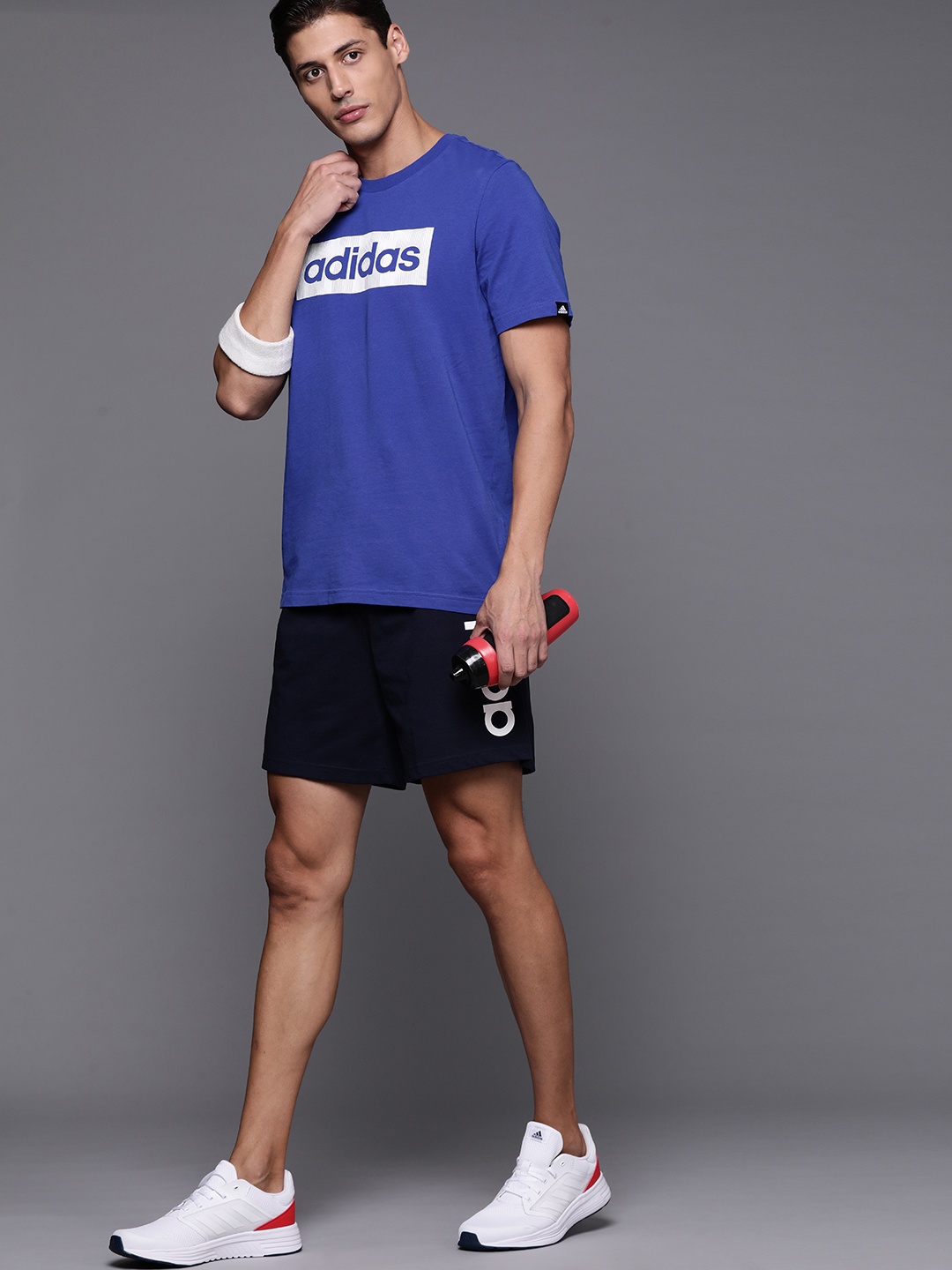 ADIDAS Men Blue White CLR BX T Pure Cotton Brand Logo Printed Pure Cotton Sustainable T-shirt
ADIDAS Men Blue White CLR BX T Pure Cotton Brand Logo Printed Pure Cotton Sustainable T-shirt