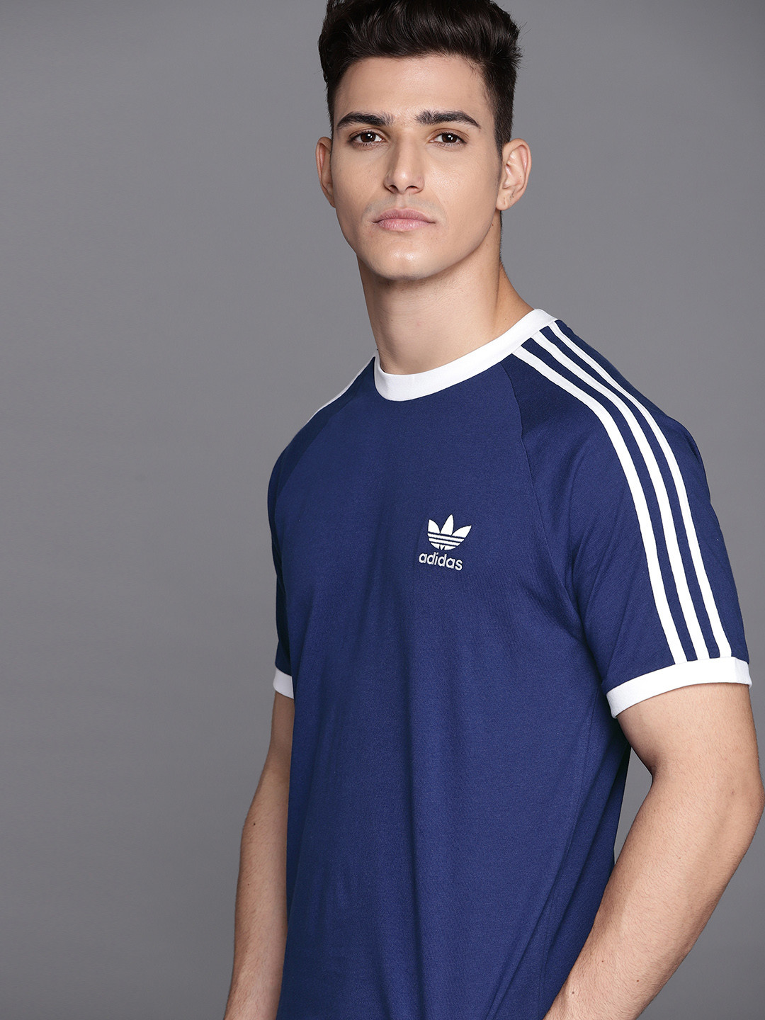 ADIDAS Originals Men Blue Pure Cotton Slim Fit Adicolor Classics 3-Stripes Outdoor Sustainable T-shirt
ADIDAS Originals Men Blue Pure Cotton Slim Fit Adicolor Classics 3-Stripes Outdoor Sustainable T-shirt
