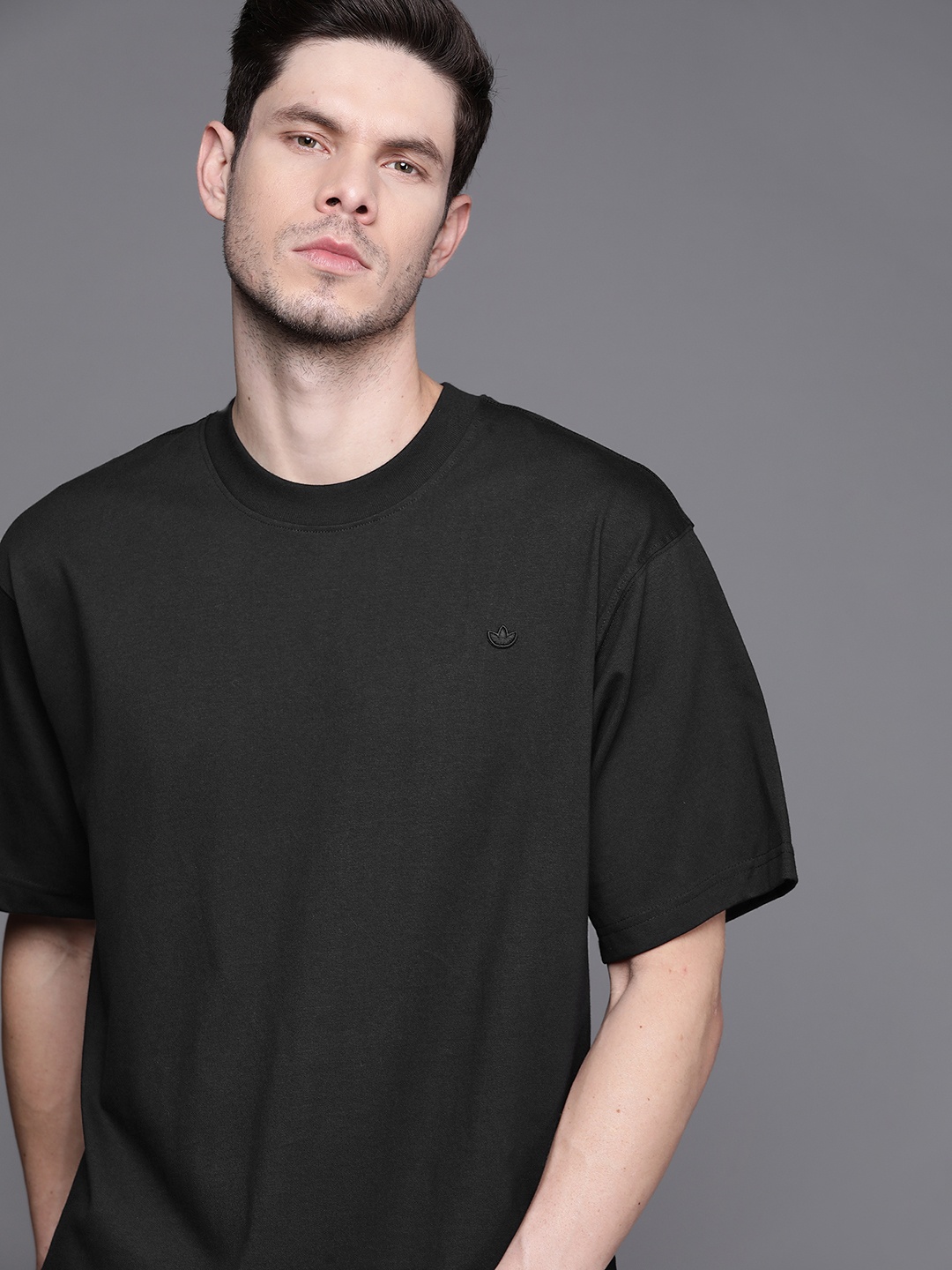 ADIDAS Originals Men Black Adicolor Contemporary Organic Cotton Solid Sustainable T-shirt
ADIDAS Originals Men Black Adicolor Contemporary Organic Cotton Solid Sustainable T-shirt