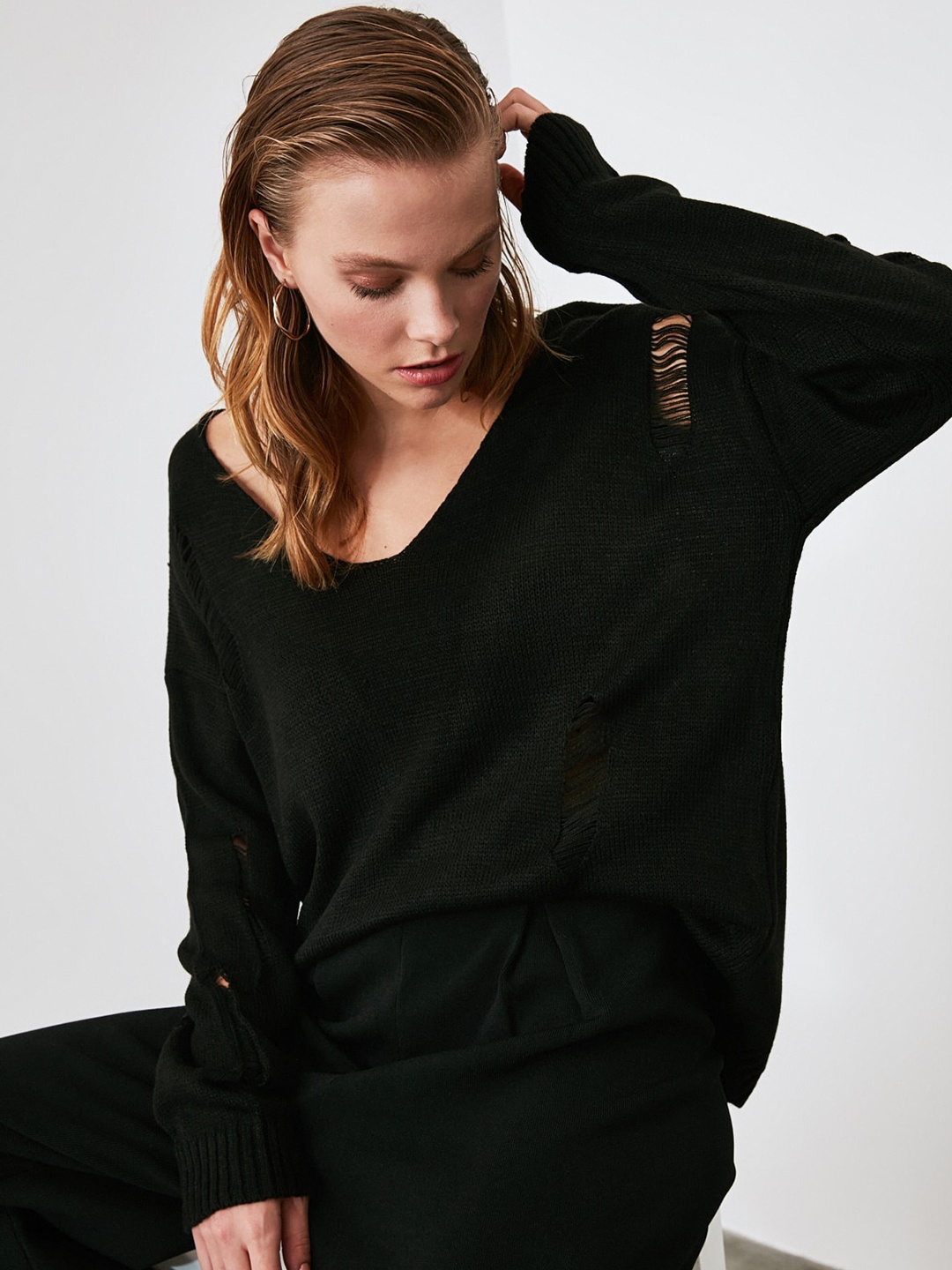 Trendyol Women Black Solid Pullover Sweater