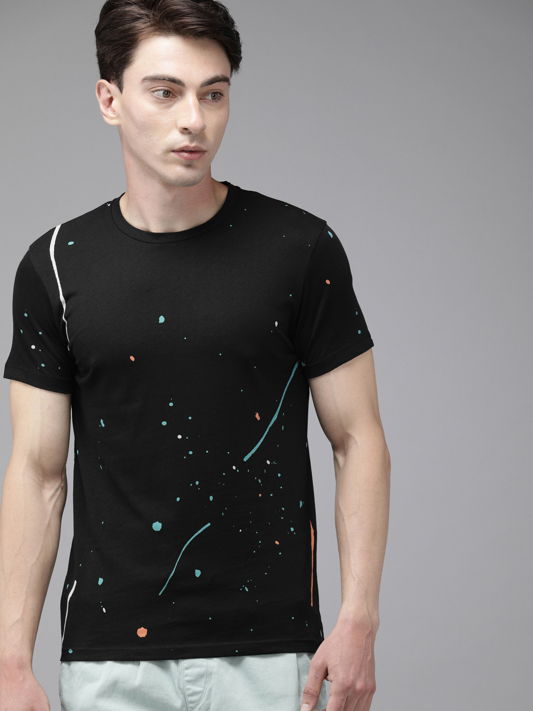 Jack Jones Men Black Blue Printed Slim Fit Pure Cotton T-shirt
Jack Jones Men Black Blue Printed Slim Fit Pure Cotton T-shirt