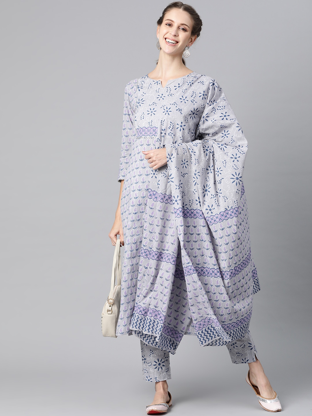 AHIKA Women Grey & Purple Ethnic Print Gotta Patti Cotton Kurta with Trousers & Dupatta
AHIKA Women Grey & Purple Ethnic Print Gotta Patti Cotton Kurta with Trousers & Dupatta