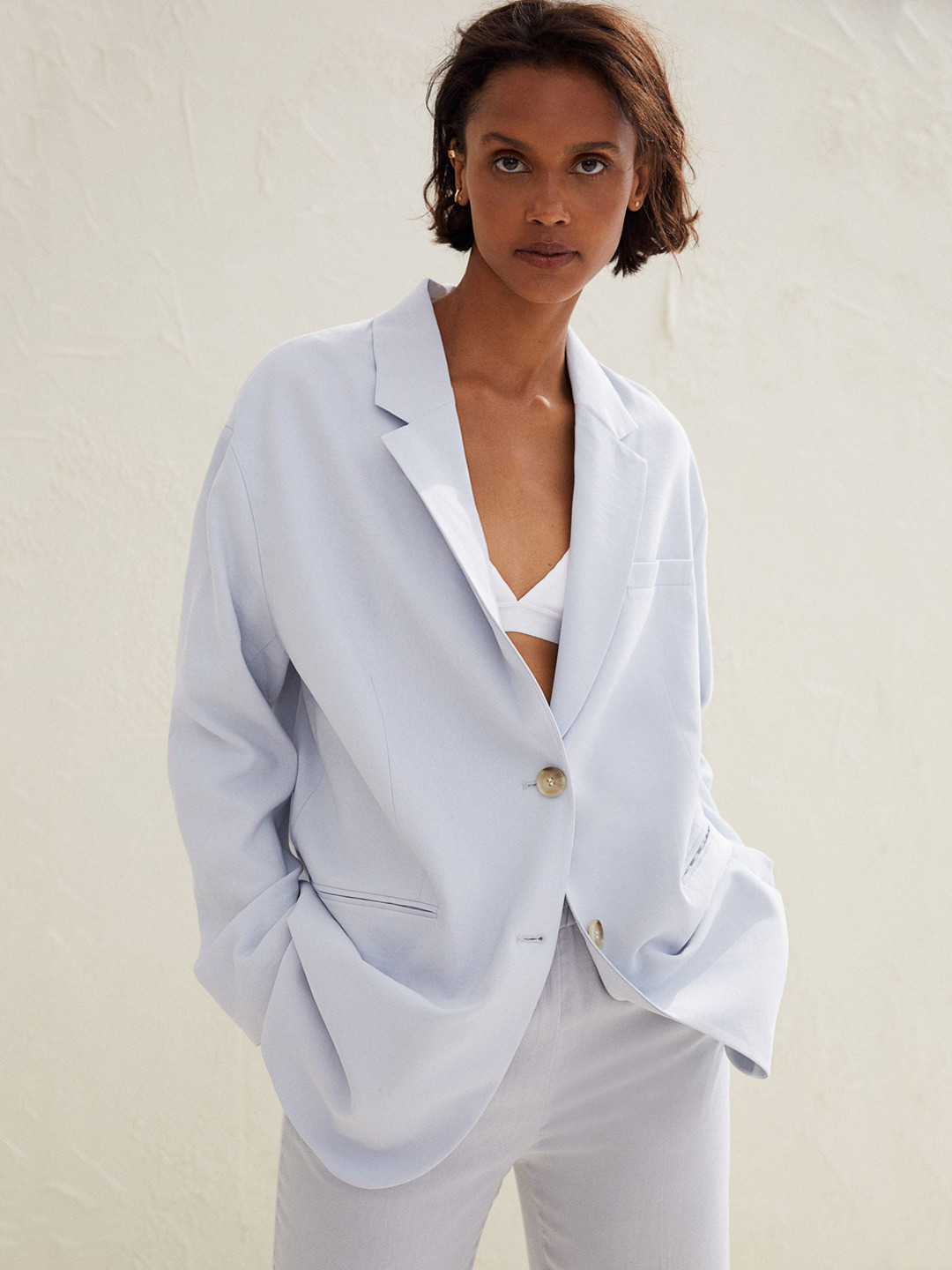 H&M Women Blue Oversized jacket 
H&M Women Blue Oversized jacket