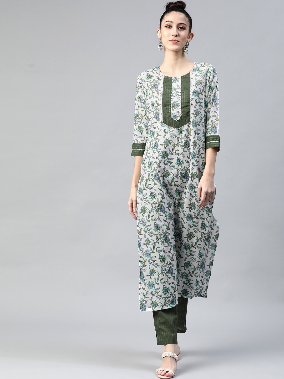 mokshi Women White & Green Ethnic Motifs Print Gotta Patti Pure Cotton Kurta with Trousers
mokshi Women White & Green Ethnic Motifs Print Gotta Patti Pure Cotton Kurta with Trousers