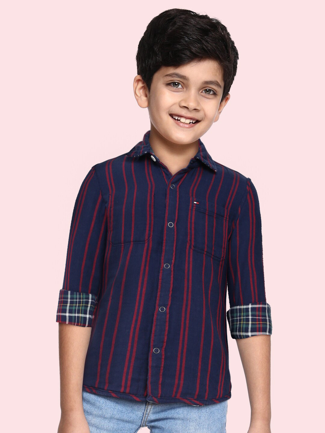 Tommy Hilfiger Boys Multicoloured Pure Cotton Checked Reversible Casual Shirt, Multi
Tommy Hilfiger Boys Multicoloured Pure Cotton Checked Reversible Casual Shirt, Multi