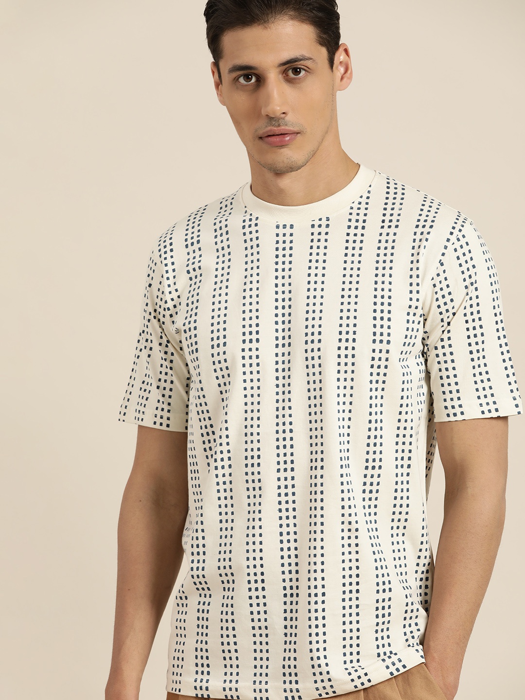ether Kora Collection Men White Sustainable Unbleached Fabric Cotton Printed T-shirt, Off white
ether Kora Collection Men White Sustainable Unbleached Fabric Cotton Printed T-shirt, Off white