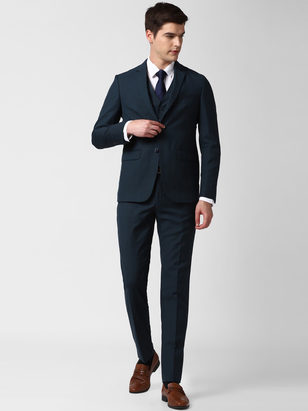 Peter England Elite Men Green Checked Single-Breasted Slim-Fit Formal 3-Piece Suit
Peter England Elite Men Green Checked Single-Breasted Slim-Fit Formal 3-Piece Suit