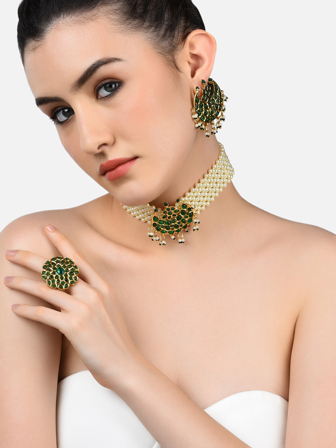 Zaveri Pearls Gold-Plated Green & White Kundan-Studded Pearl Beaded Jewellery Set
Zaveri Pearls Gold-Plated Green & White Kundan-Studded Pearl Beaded Jewellery Set