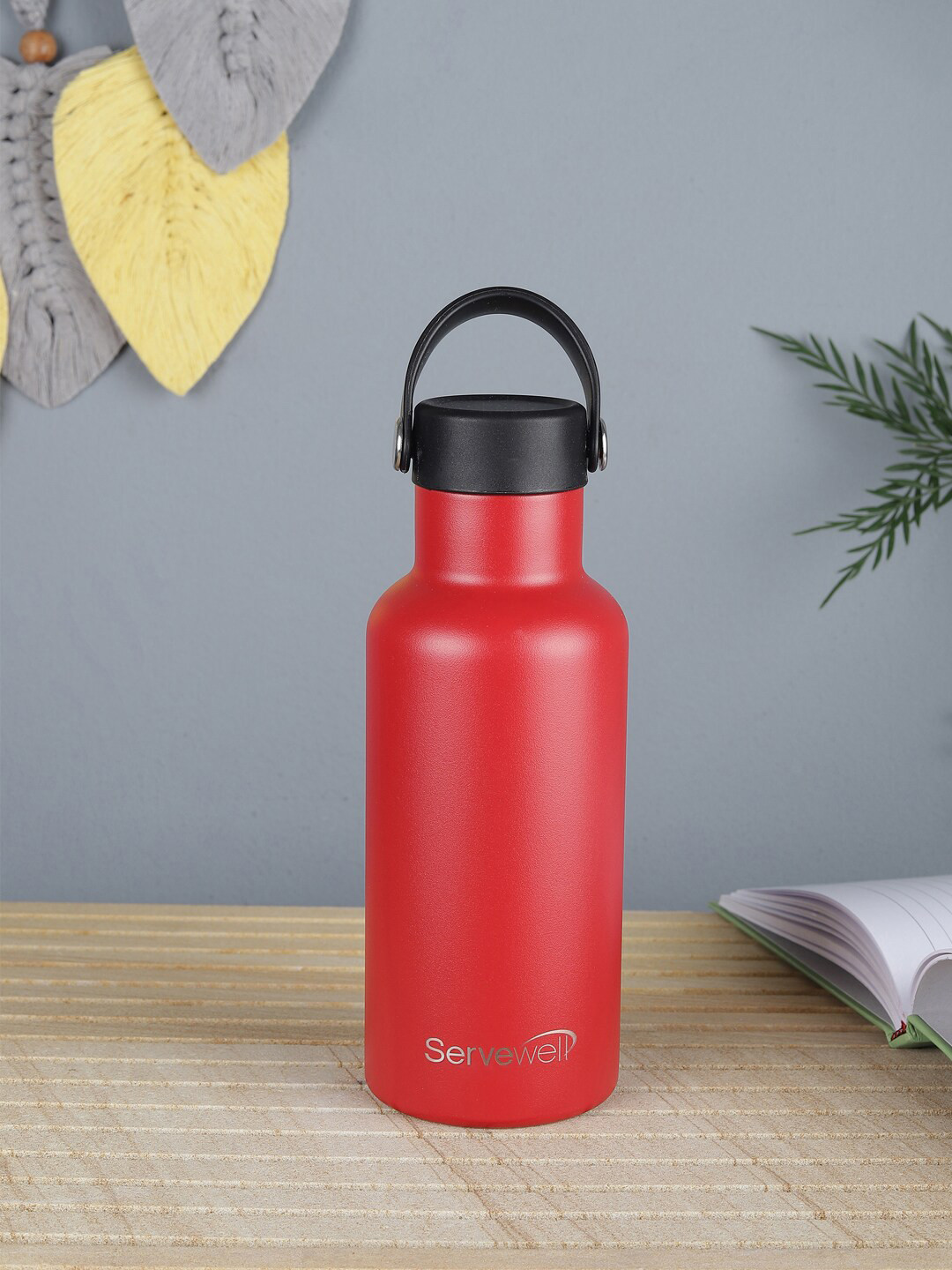 Servewell Red & Black Solid Metro Stainless Steel Vacuum Flask Water Bottle 500 ML
Servewell Red & Black Solid Metro Stainless Steel Vacuum Flask Water Bottle 500 ML