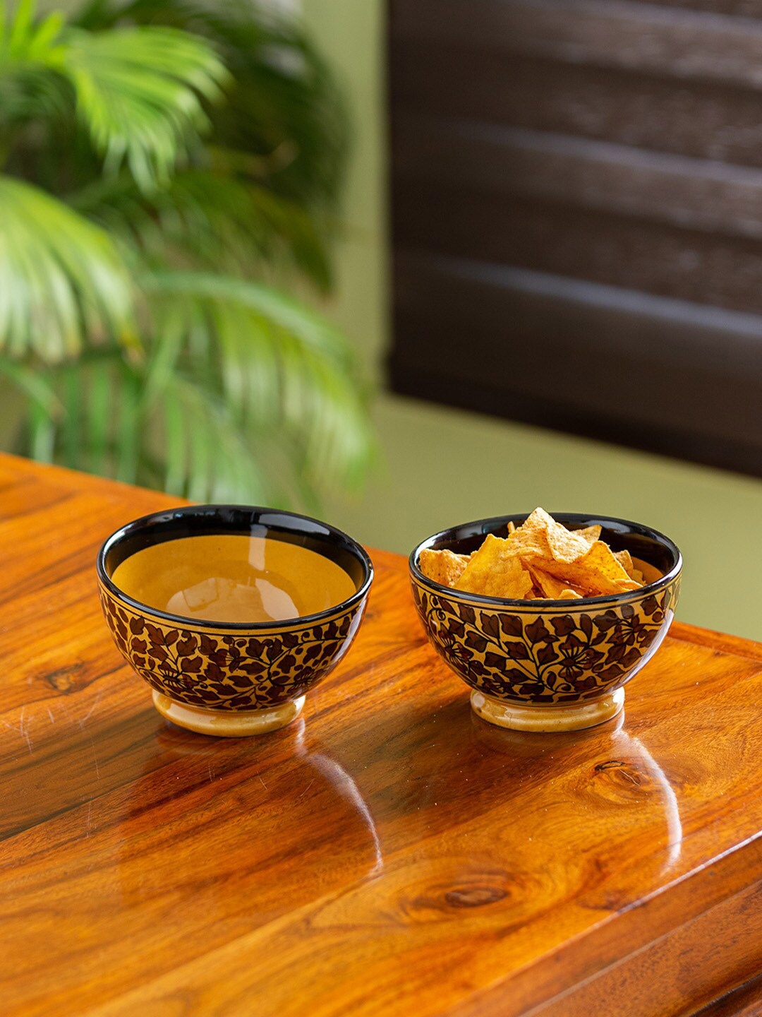 ExclusiveLane Set of 2 Mughal Floral Pieces Hand Painted Ceramic Serving Bowls (520 ml), Brown
ExclusiveLane Set of 2 Mughal Floral Pieces Hand Painted Ceramic Serving Bowls (520 ml), Brown