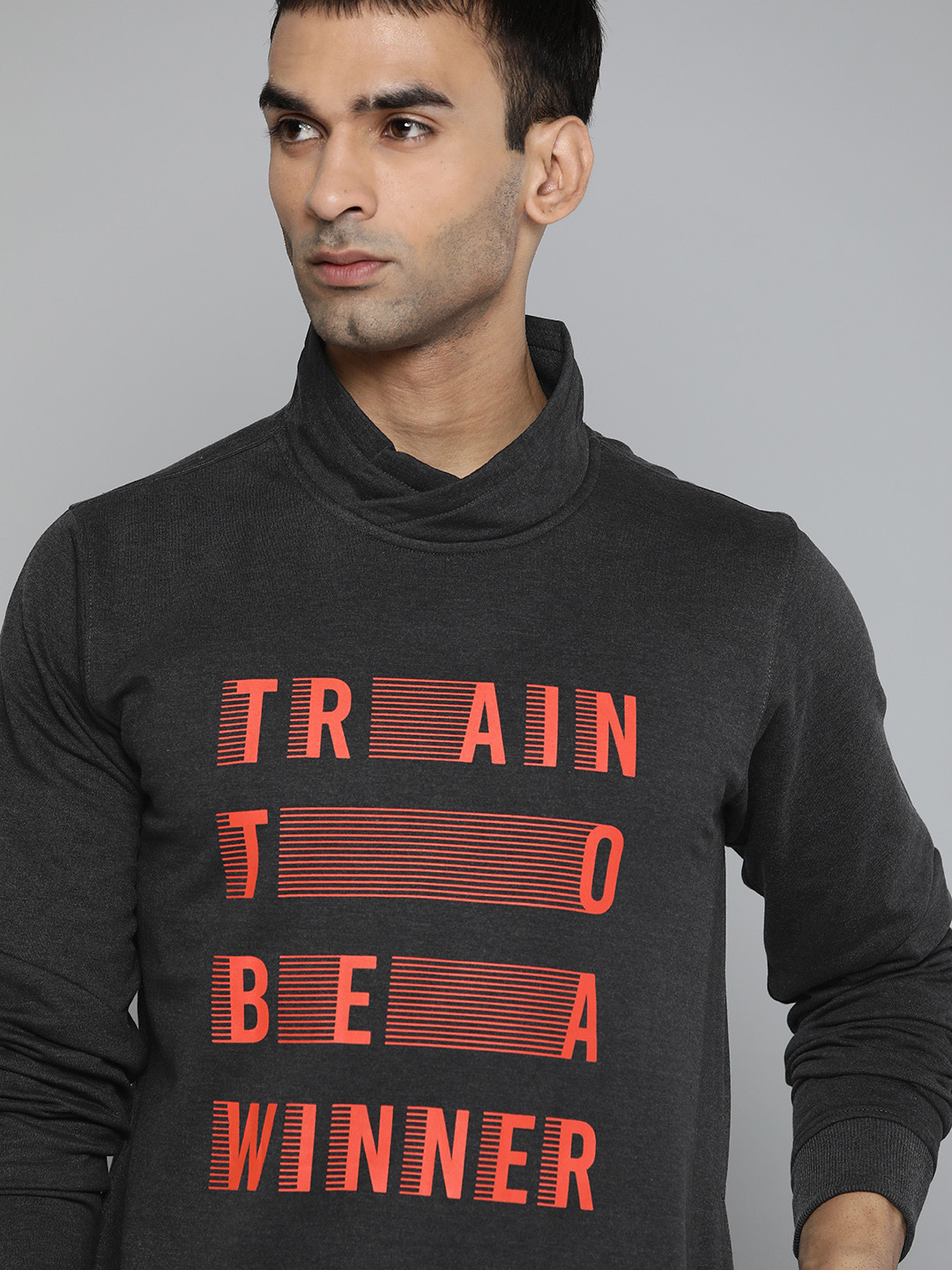 HRX by Hrithik Roshan Training Men Antra Rapid-Dry Printed Sweatshirts, Charcoal
HRX by Hrithik Roshan Training Men Antra Rapid-Dry Printed Sweatshirts, Charcoal