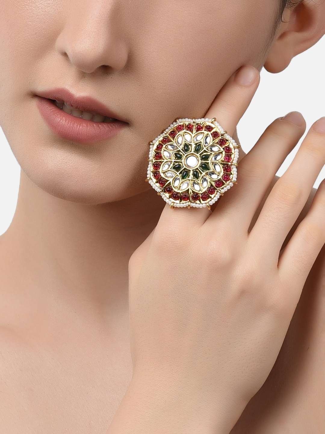 Zaveri Pearls Gold-Plated Pink & Green Kundan-Studded & Beaded Adjustable Ethnic Finger Ring
Zaveri Pearls Gold-Plated Pink & Green Kundan-Studded & Beaded Adjustable Ethnic Finger Ring