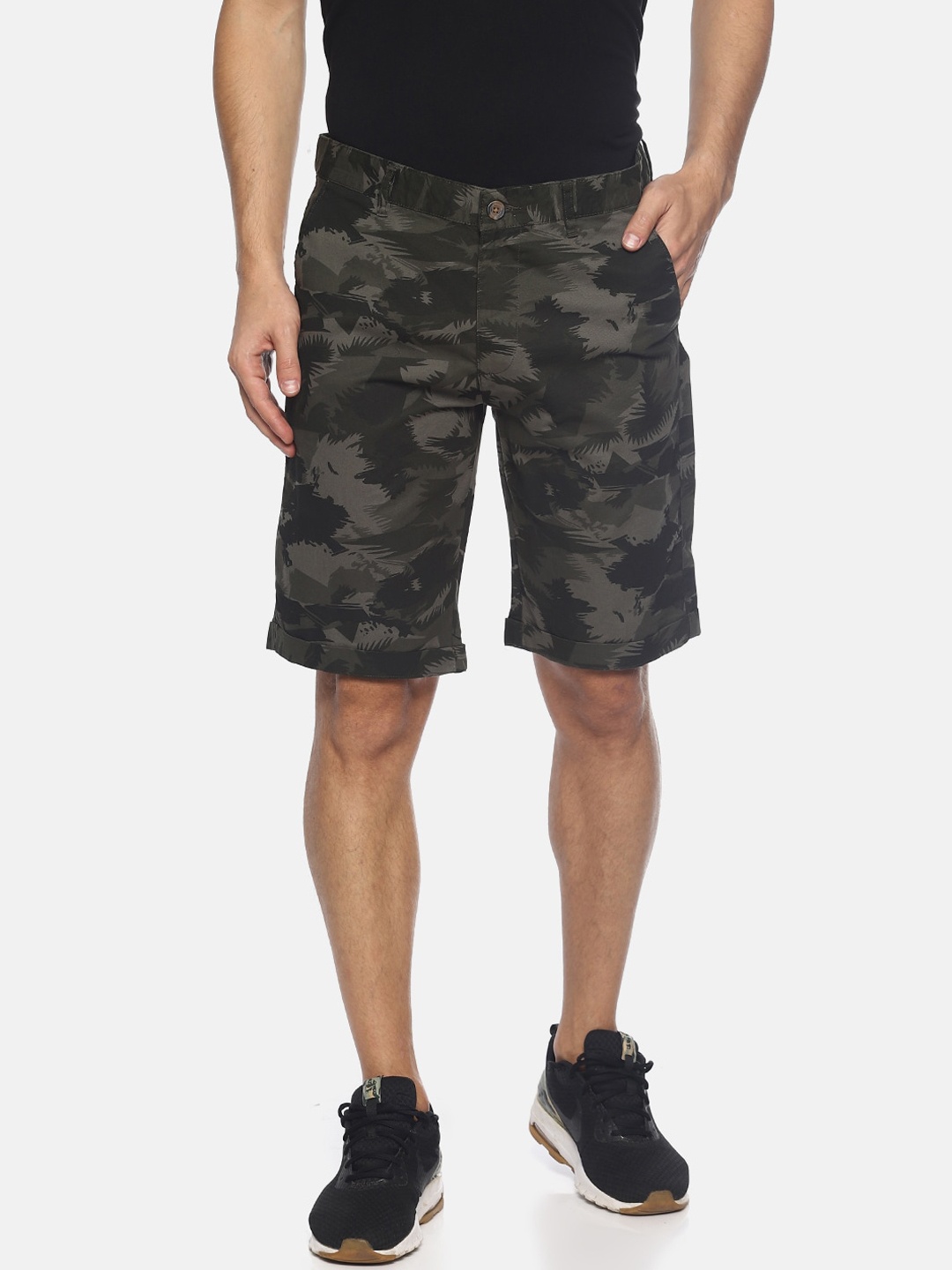 IVOC Men Multicoloured Pure Cotton Camouflage Printed Slim Fit Mid-Rise Regular Shorts, Multi
IVOC Men Multicoloured Pure Cotton Camouflage Printed Slim Fit Mid-Rise Regular Shorts, Multi