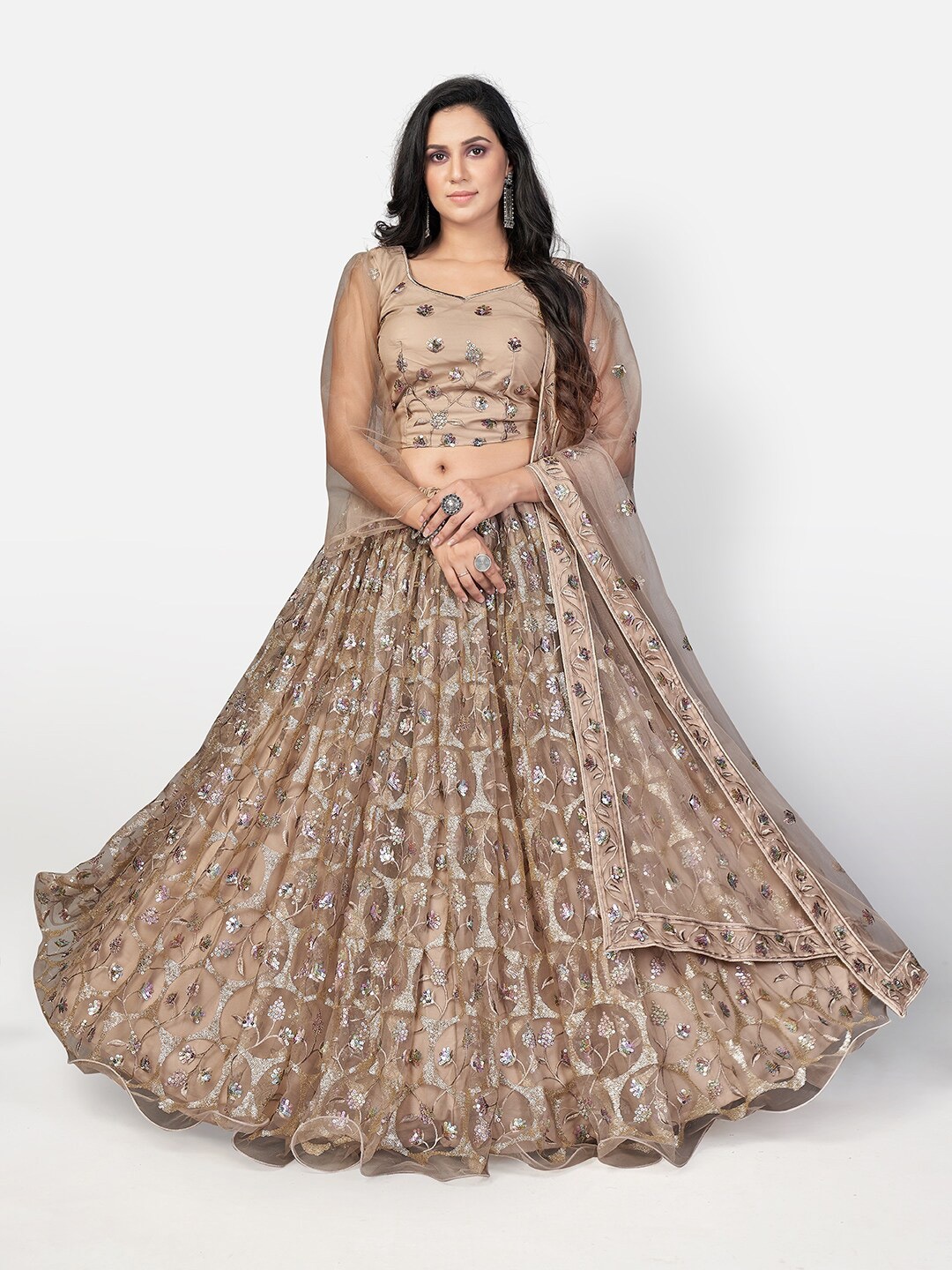 SHOPGARB Copper-Toned & Silver-Toned Embellished Sequinned Semi-Stitched Lehenga & Unstitched Blouse With
SHOPGARB Copper-Toned & Silver-Toned Embellished Sequinned Semi-Stitched Lehenga & Unstitched Blouse With