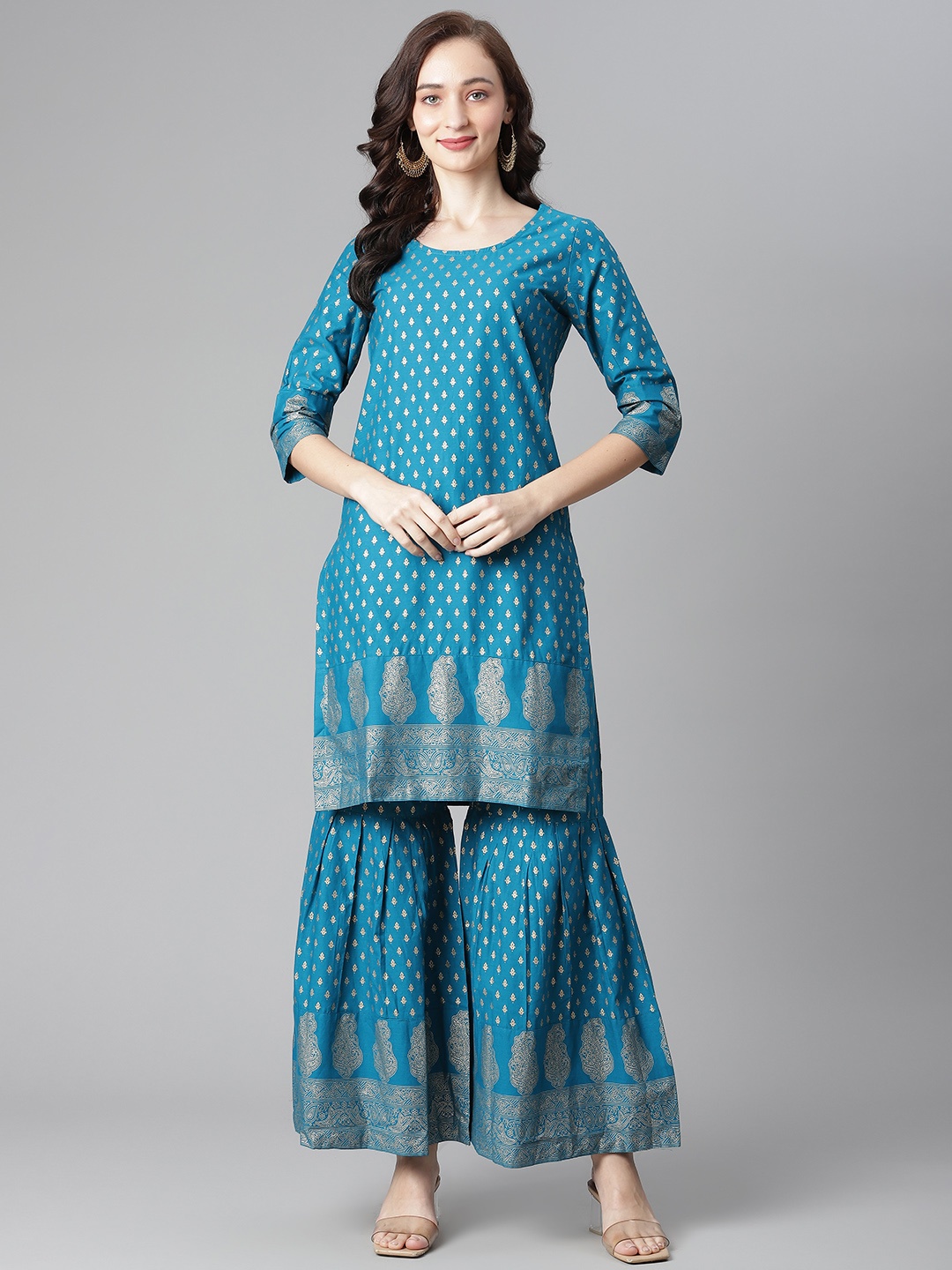 Poshak Hub Women Turquoise Blue Ethnic Motifs Printed Regular Pure Cotton Kurti with Sharara
Poshak Hub Women Turquoise Blue Ethnic Motifs Printed Regular Pure Cotton Kurti with Sharara