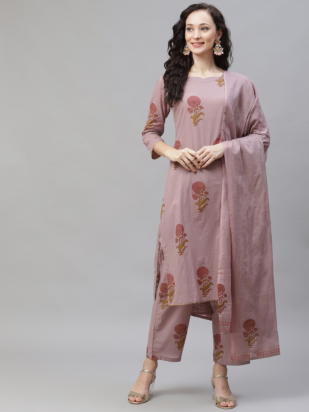 AHIKA Women Mauve Ethnic Motifs Printed Regular Pure Cotton Kurta with Palazzos & With Dupatta
AHIKA Women Mauve Ethnic Motifs Printed Regular Pure Cotton Kurta with Palazzos & With Dupatta