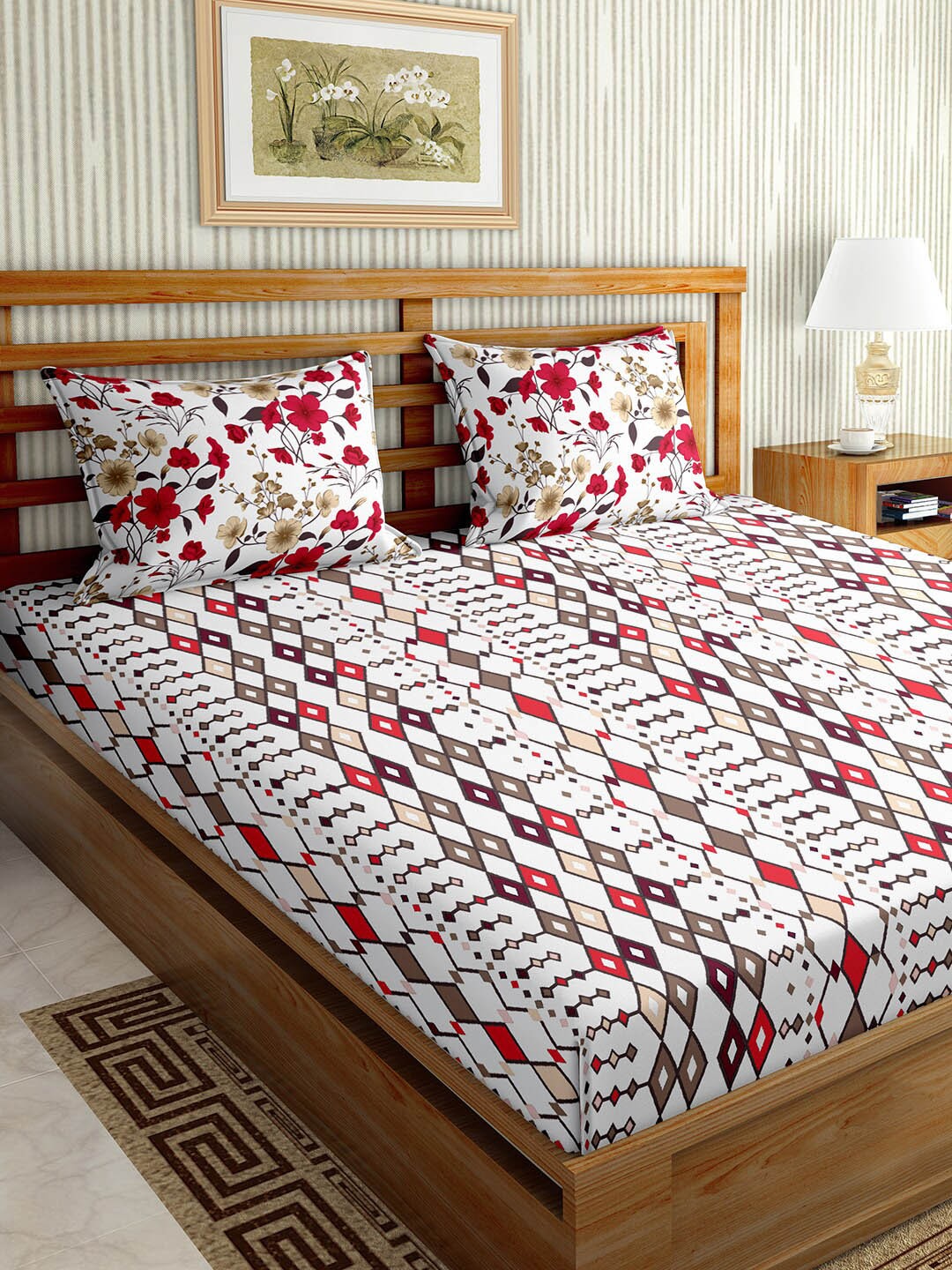 Marvelous Double Multicoloured 150 TC Geometric Printed King Size Cotton Bedsheet Set, Multi