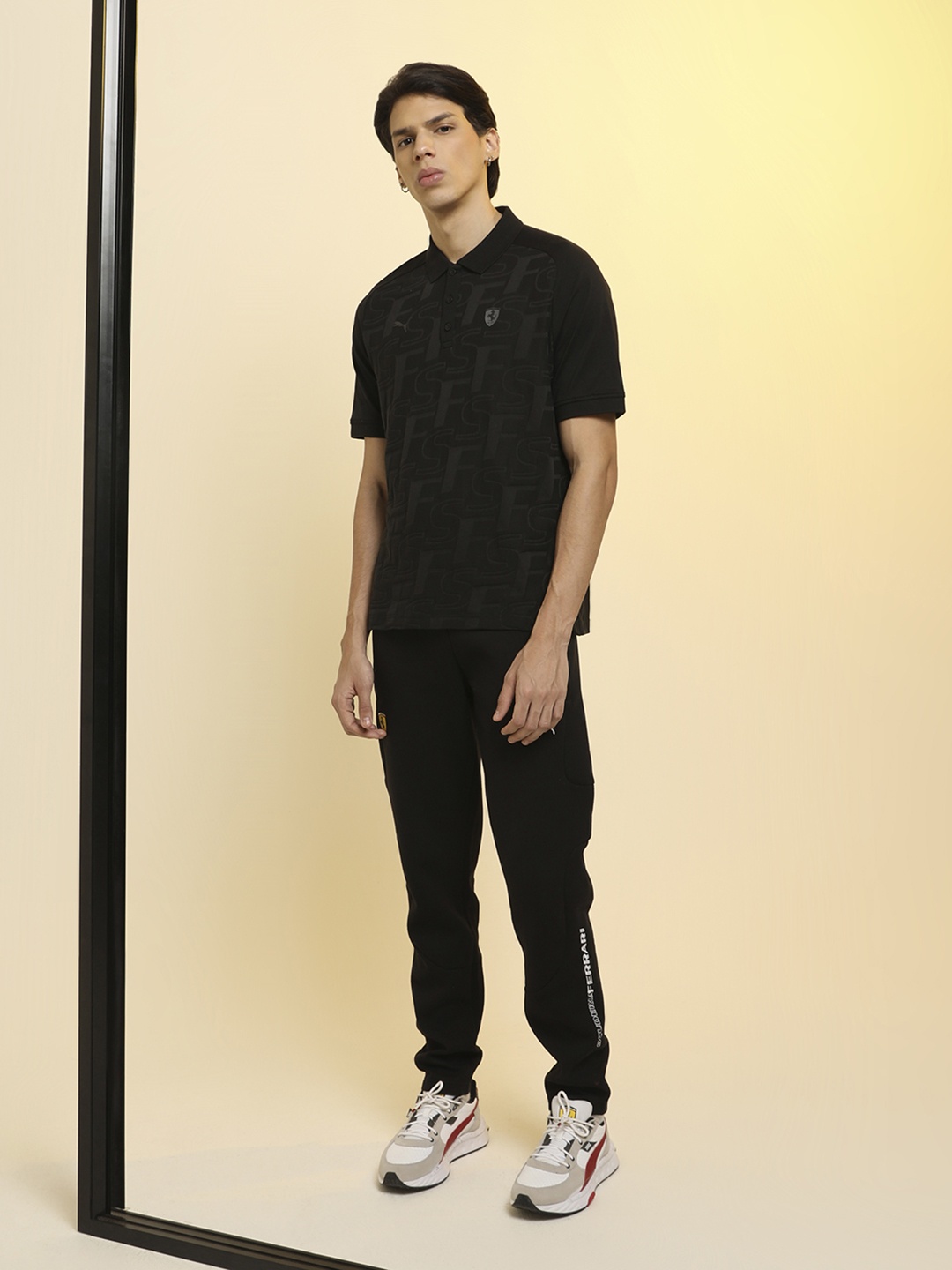 PUMA Motorsport Men Black Ferrari Style Jacquared Polo Collar Slim Fit Pure Cotton Motorsports T-shirt
PUMA Motorsport Men Black Ferrari Style Jacquared Polo Collar Slim Fit Pure Cotton Motorsports T-shirt