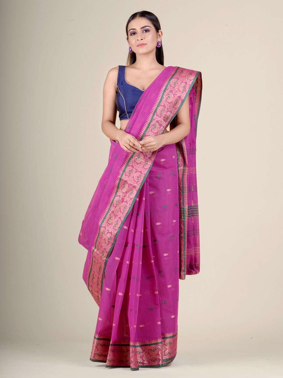 Charukriti Magenta Pink & Green Woven Design Zari Pure Cotton Handloom Taant Saree
Charukriti Magenta Pink & Green Woven Design Zari Pure Cotton Handloom Taant Saree