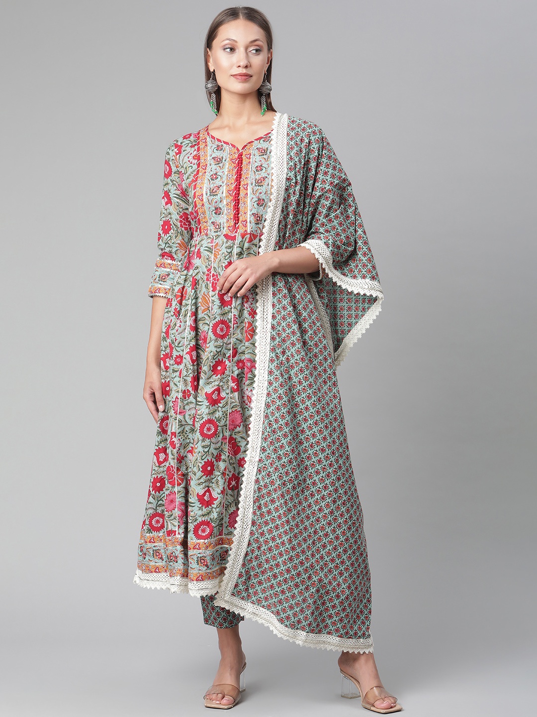 Divena Women Sea Green Ethnic Motifs Printed Gotta Patti Kurta with Trousers & Dupatta
Divena Women Sea Green Ethnic Motifs Printed Gotta Patti Kurta with Trousers & Dupatta