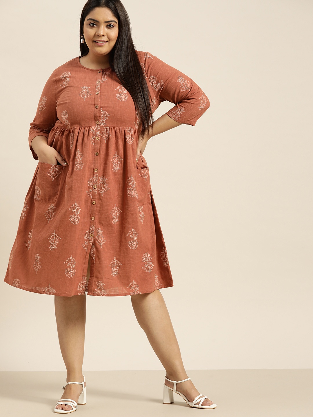 Sztori Plus Size Rust Brown & White Ethnic Motif Printed Slub Pure Cotton A-Line Dress
Sztori Plus Size Rust Brown & White Ethnic Motif Printed Slub Pure Cotton A-Line Dress