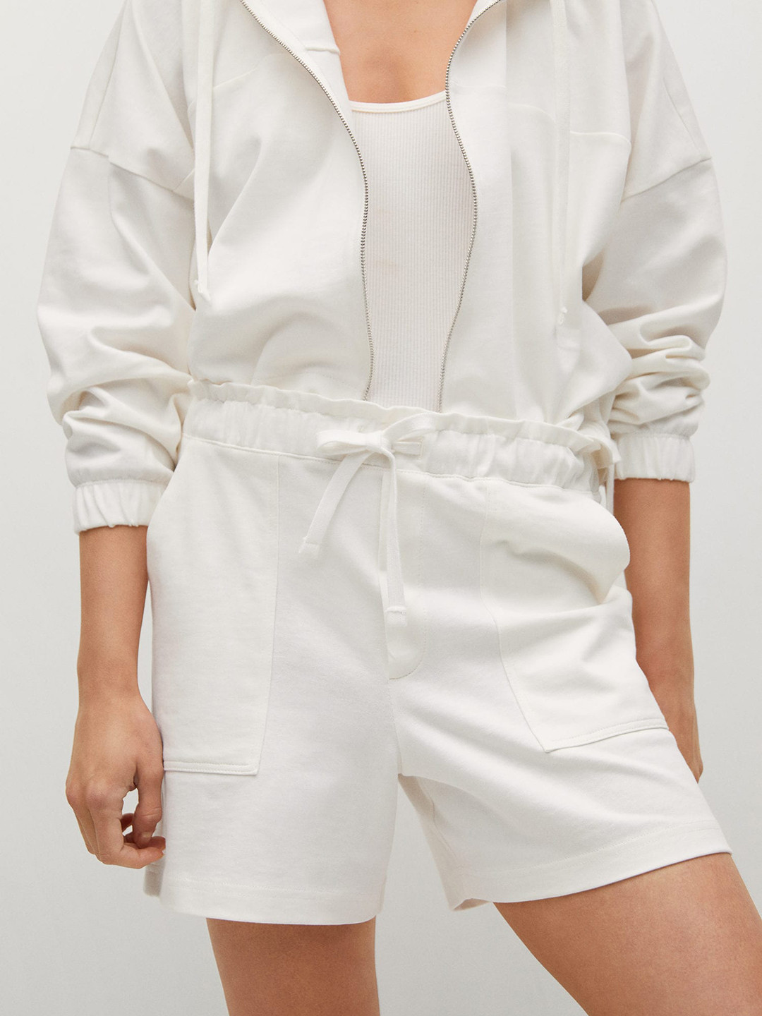 MANGO Women White Pure Cotton Solid Regular Shorts
MANGO Women White Pure Cotton Solid Regular Shorts