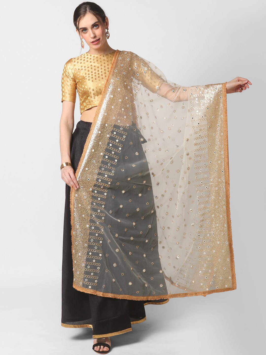 Dupatta Bazaar Cream-Coloured & Gold Ethnic Motifs Embroidered Dupatta with Sequinned
Dupatta Bazaar Cream-Coloured & Gold Ethnic Motifs Embroidered Dupatta with Sequinned